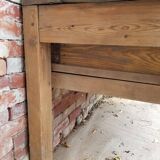 Workbench with drawers