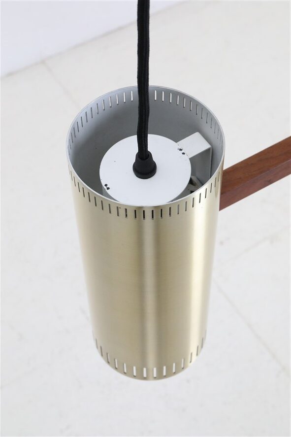 Rare lampe suspendue "Cylinder III" par Jo Hammerborg pour Fog & Mørup / années 1960 / design danois moderne du milieu du siècle / Teck / Laiton