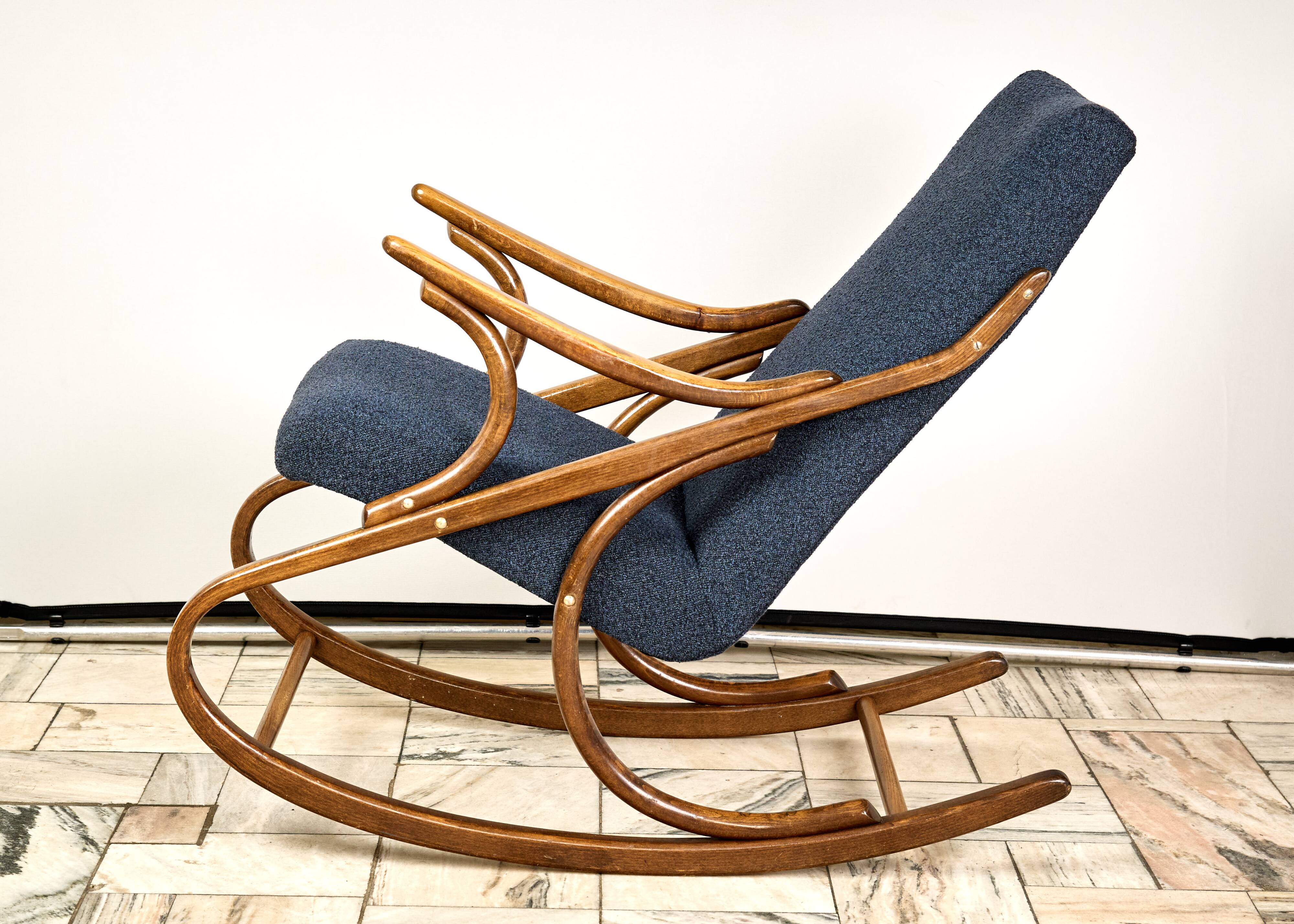 Bentwood Rocking Chair from Ton, 1960s, Czecoslovakia