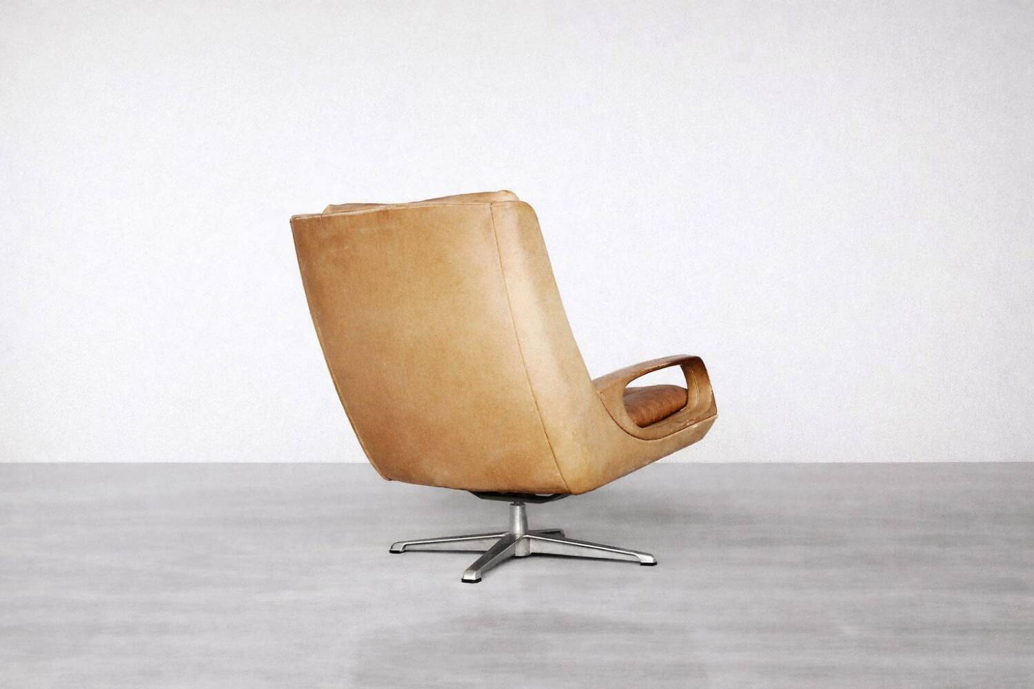 Vintage Mid-Century German Modern Leather Swivel Chairs by Carl Straub