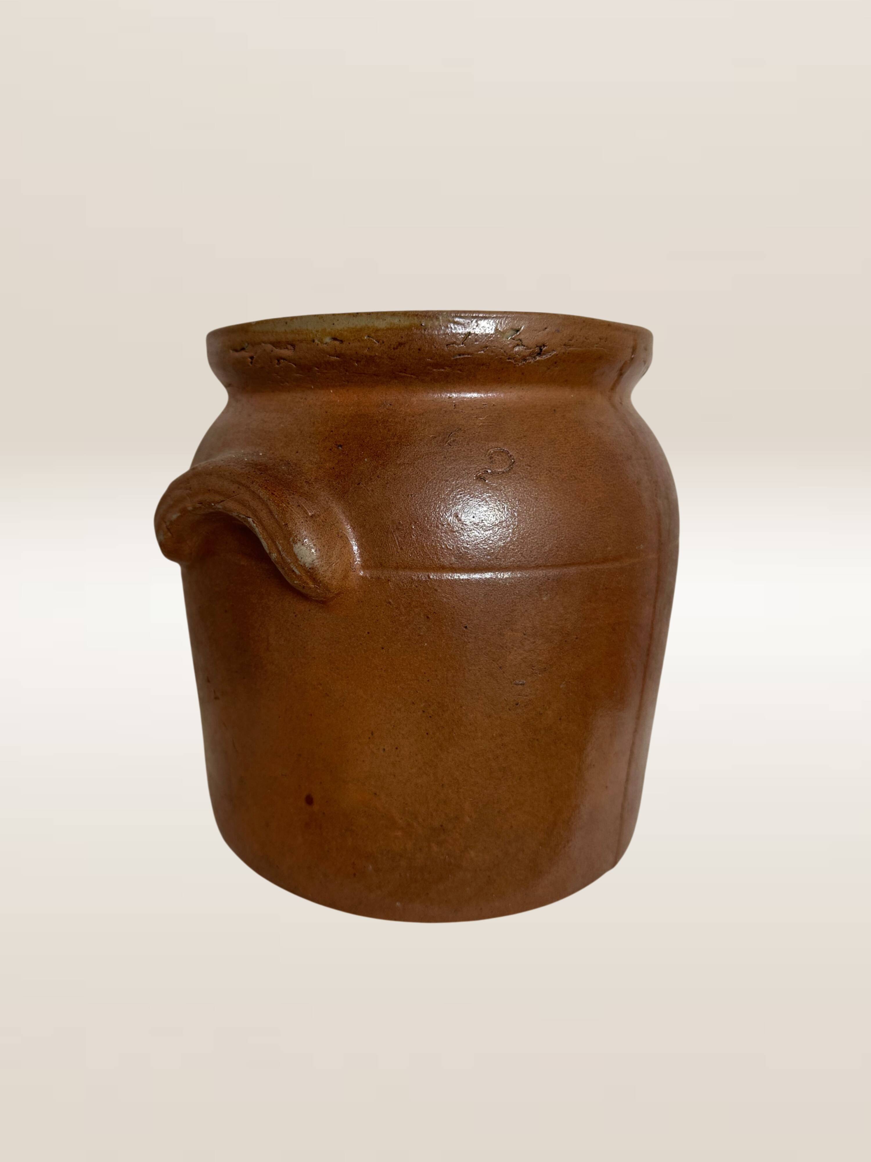 Pot à graisse en grès brun brut