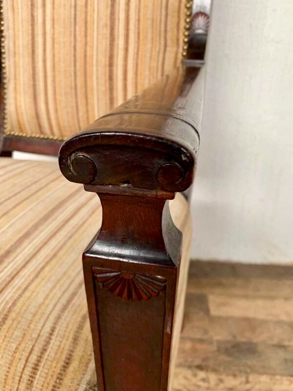 Fauteuil de bureau empire en acajou decor palmettes xviiième