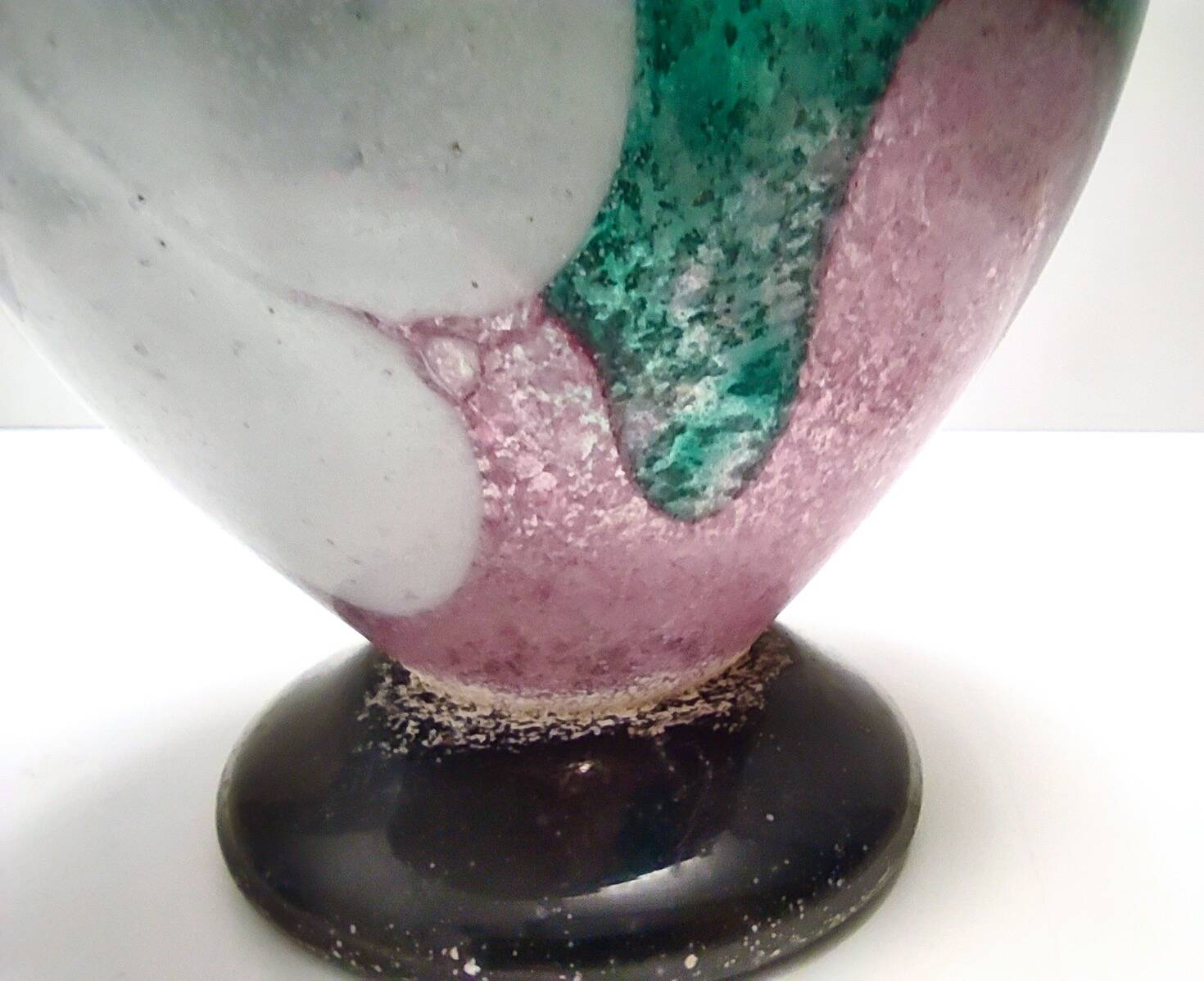 Postmodern Pink, Green and White Hand Blown Scavo Glass Vase, Murano, Italy