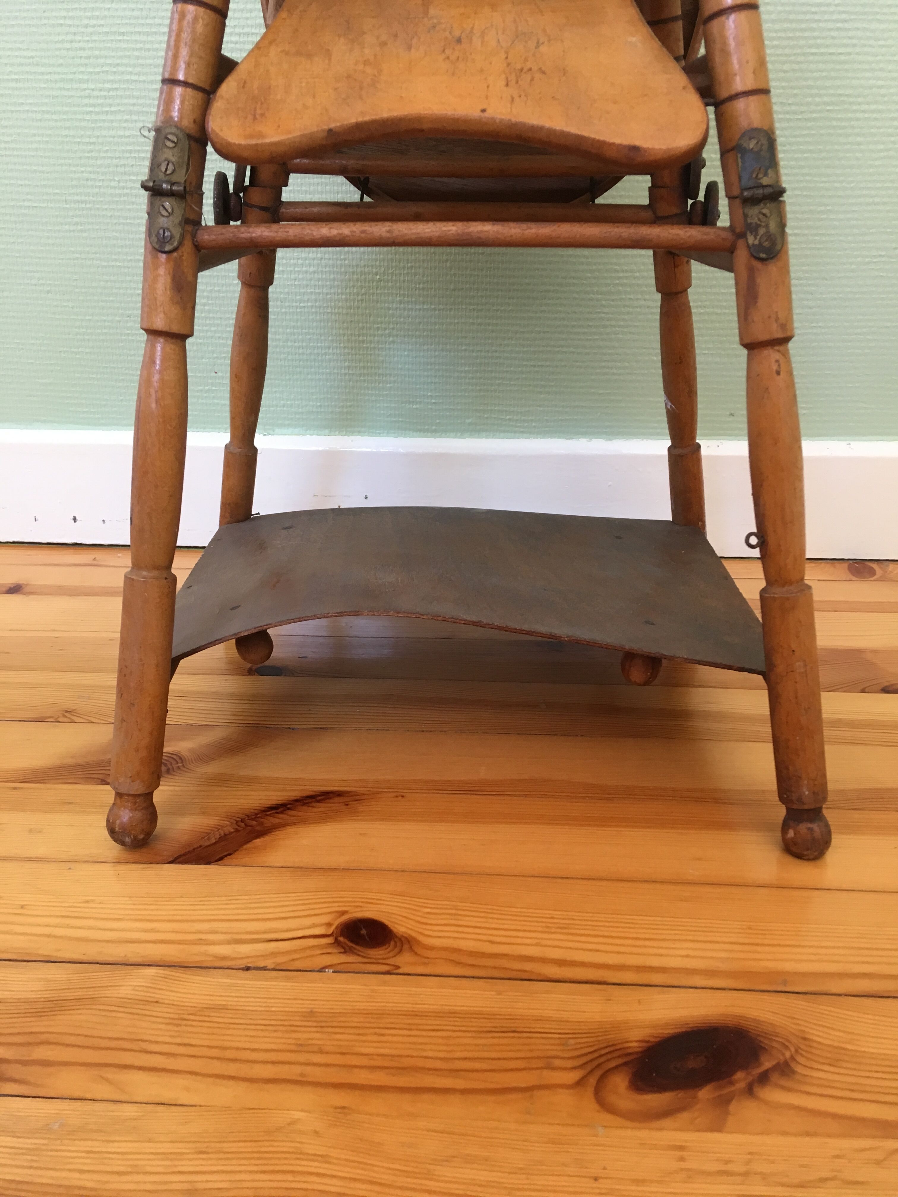 30-year-old high chair in wood turned