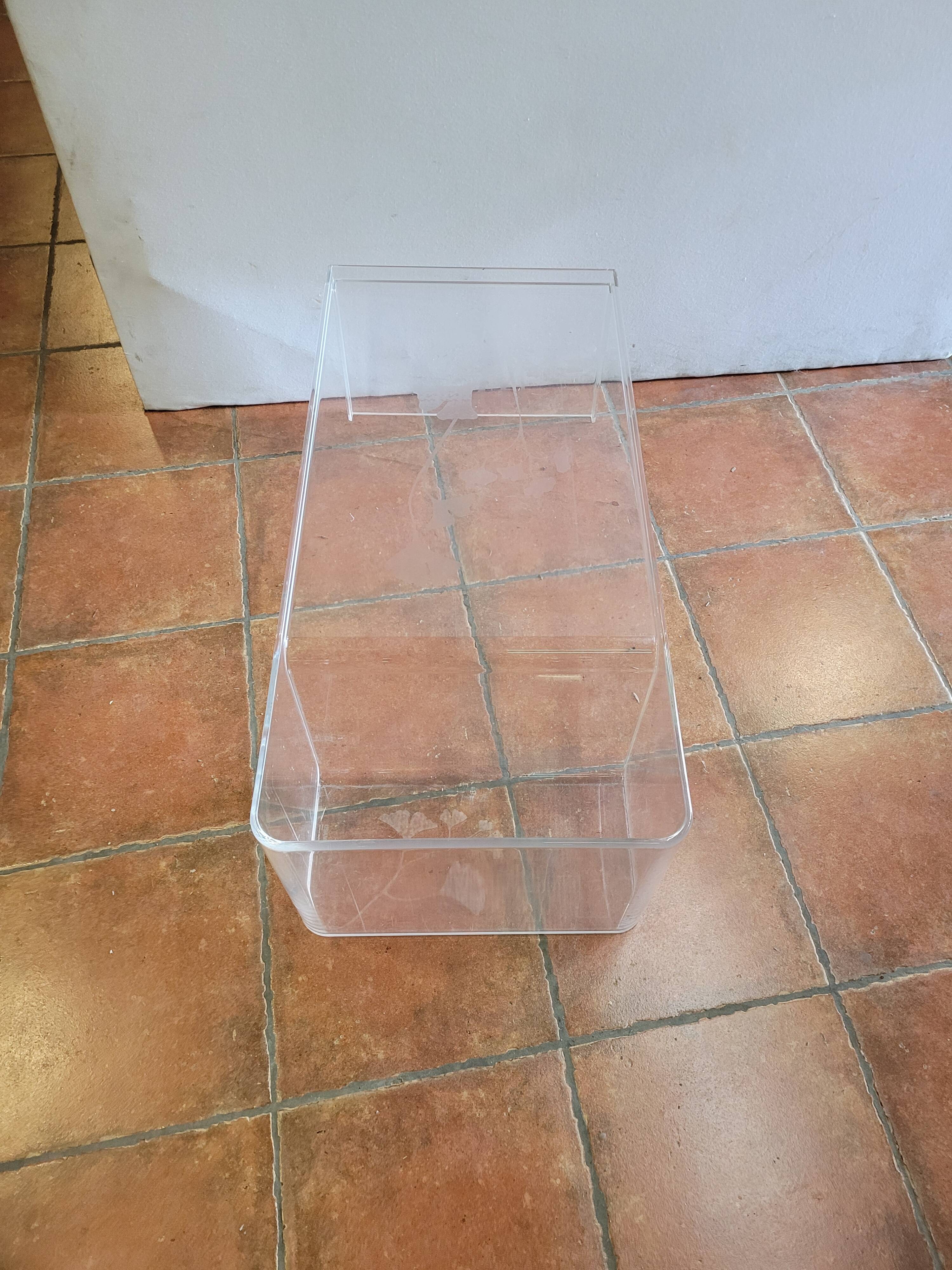 Plexiglas coffee table by Patricia Urquiola