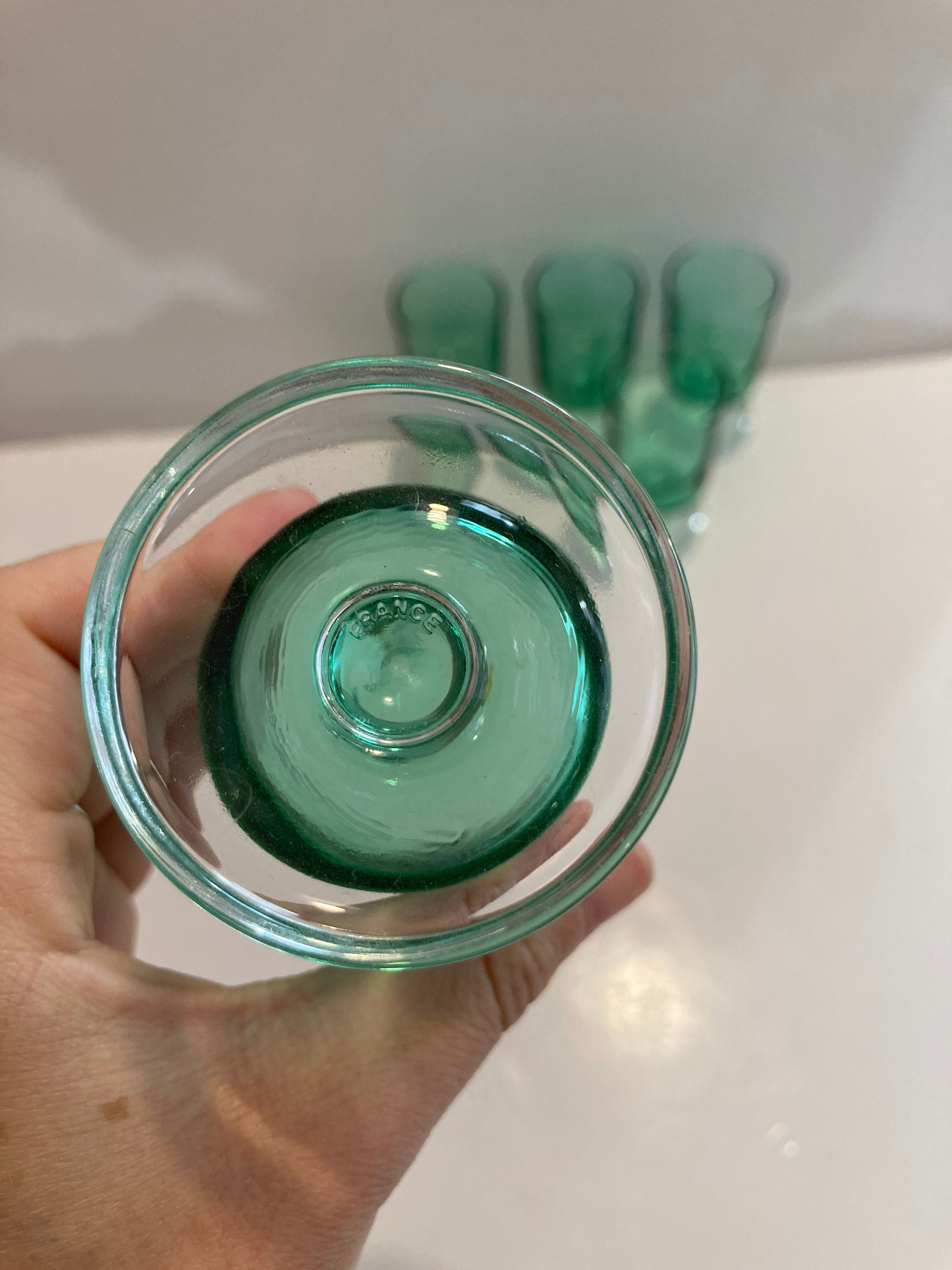 X5 small glasses with turquoise foot -years 50-retro-kitchen-vintage