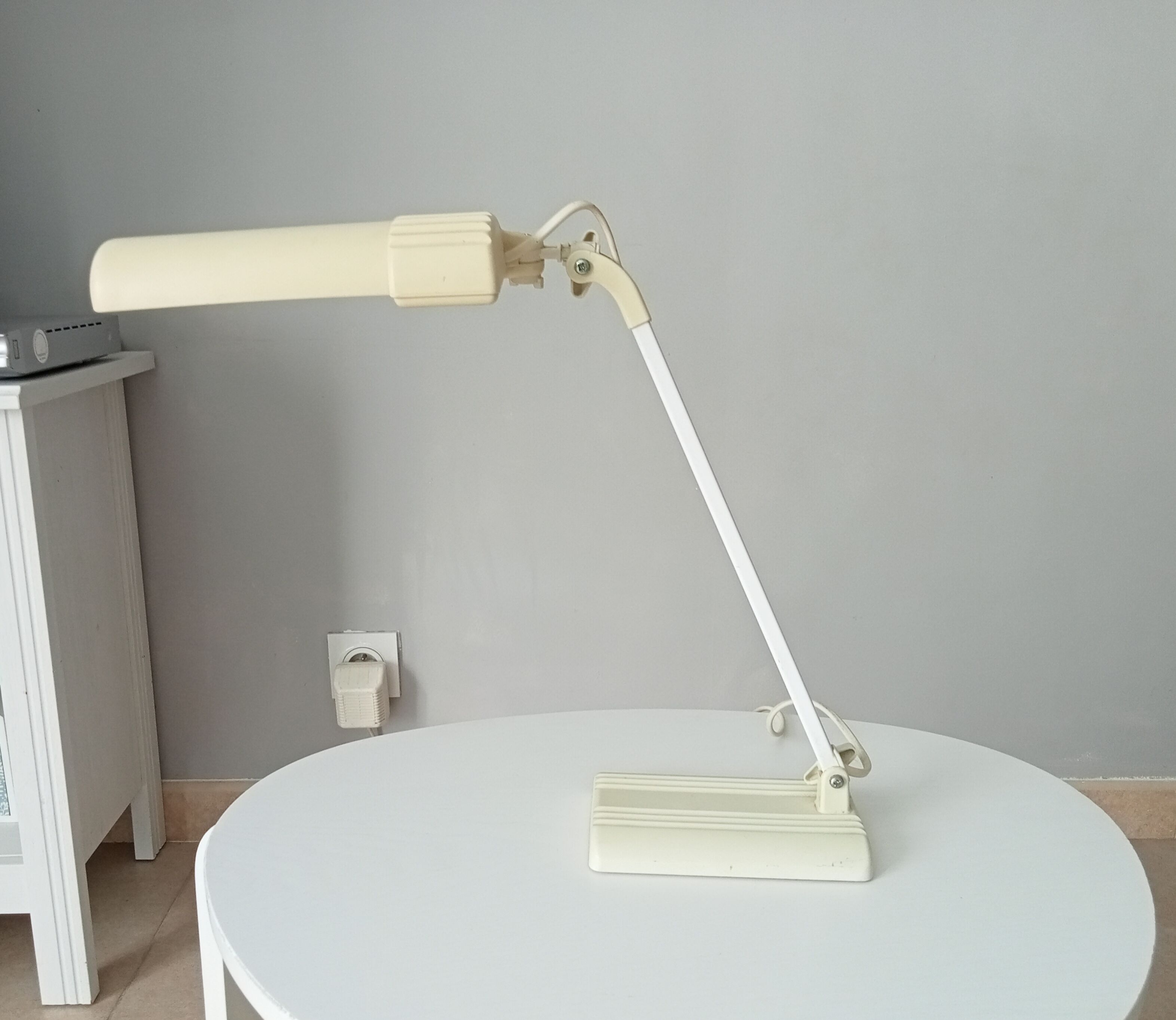 Lival 70s desk lamp