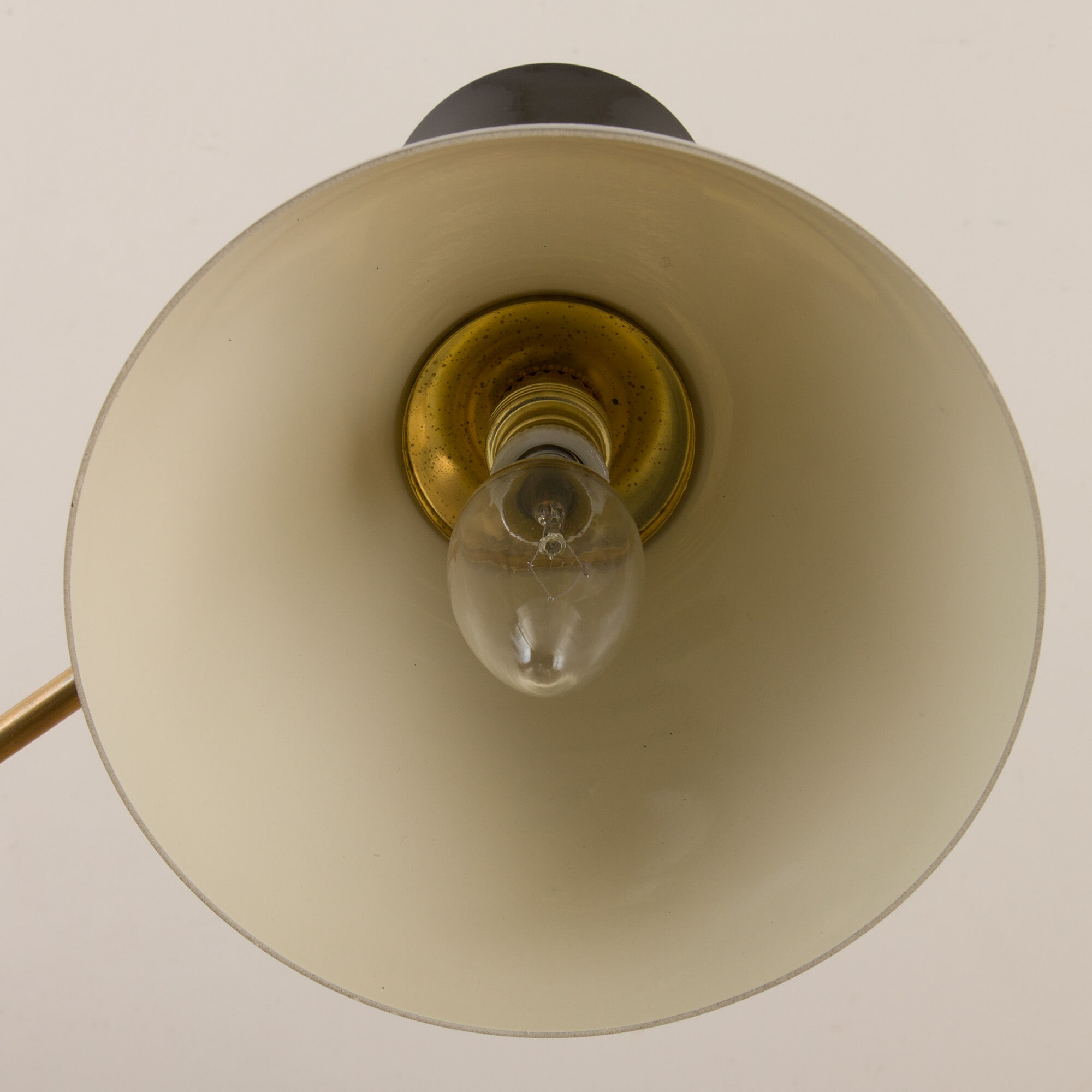 8 arms Italian chandelier with diabolo shades in Stilnovo style