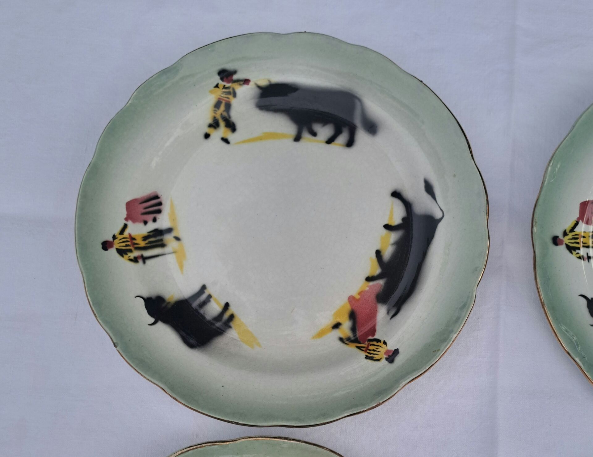 4 dessert plates bullfighting Choisy Le Roy Terre De Fer