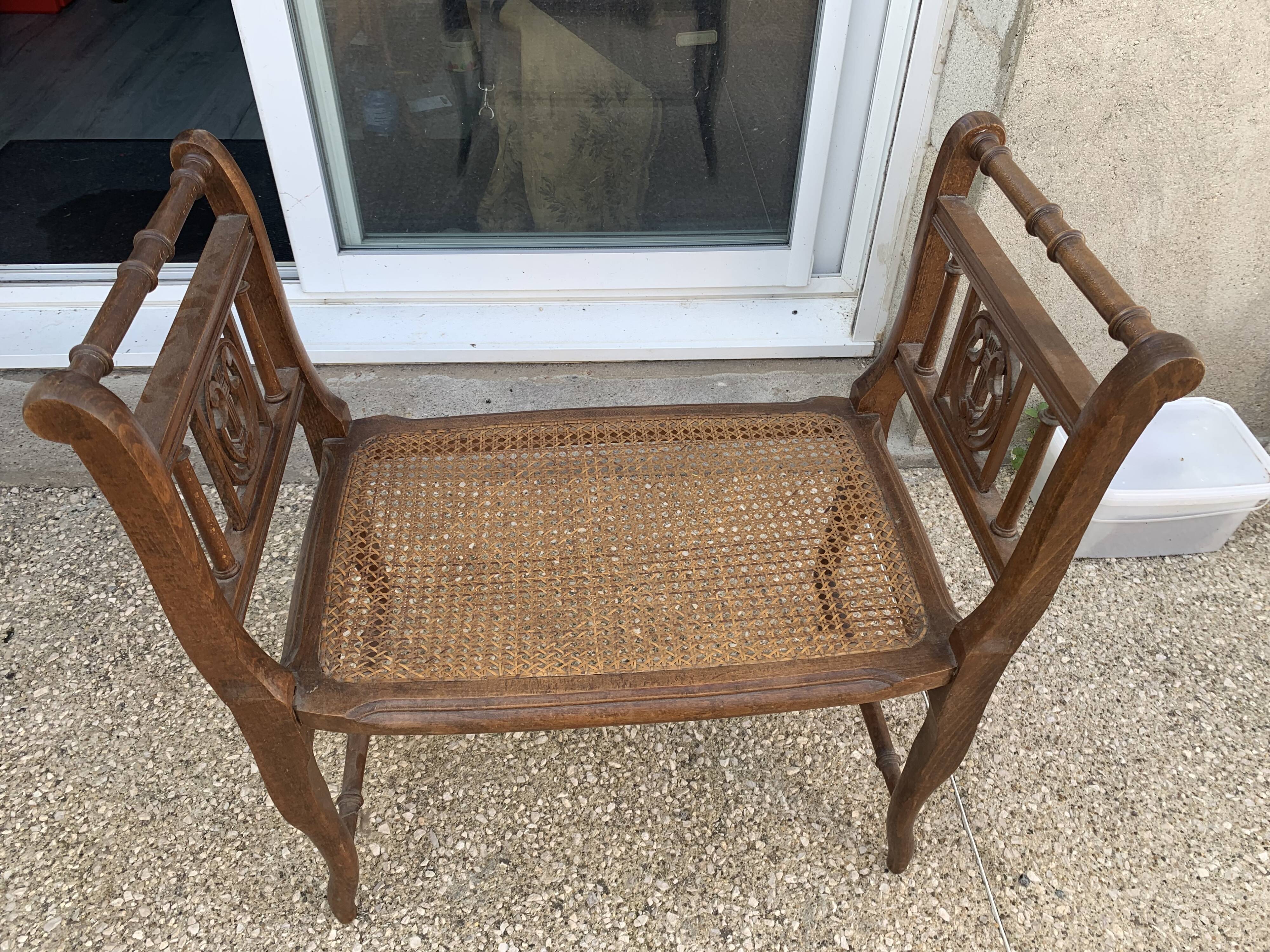 Banc ancien assise cannage