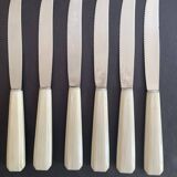 Bakelite knives