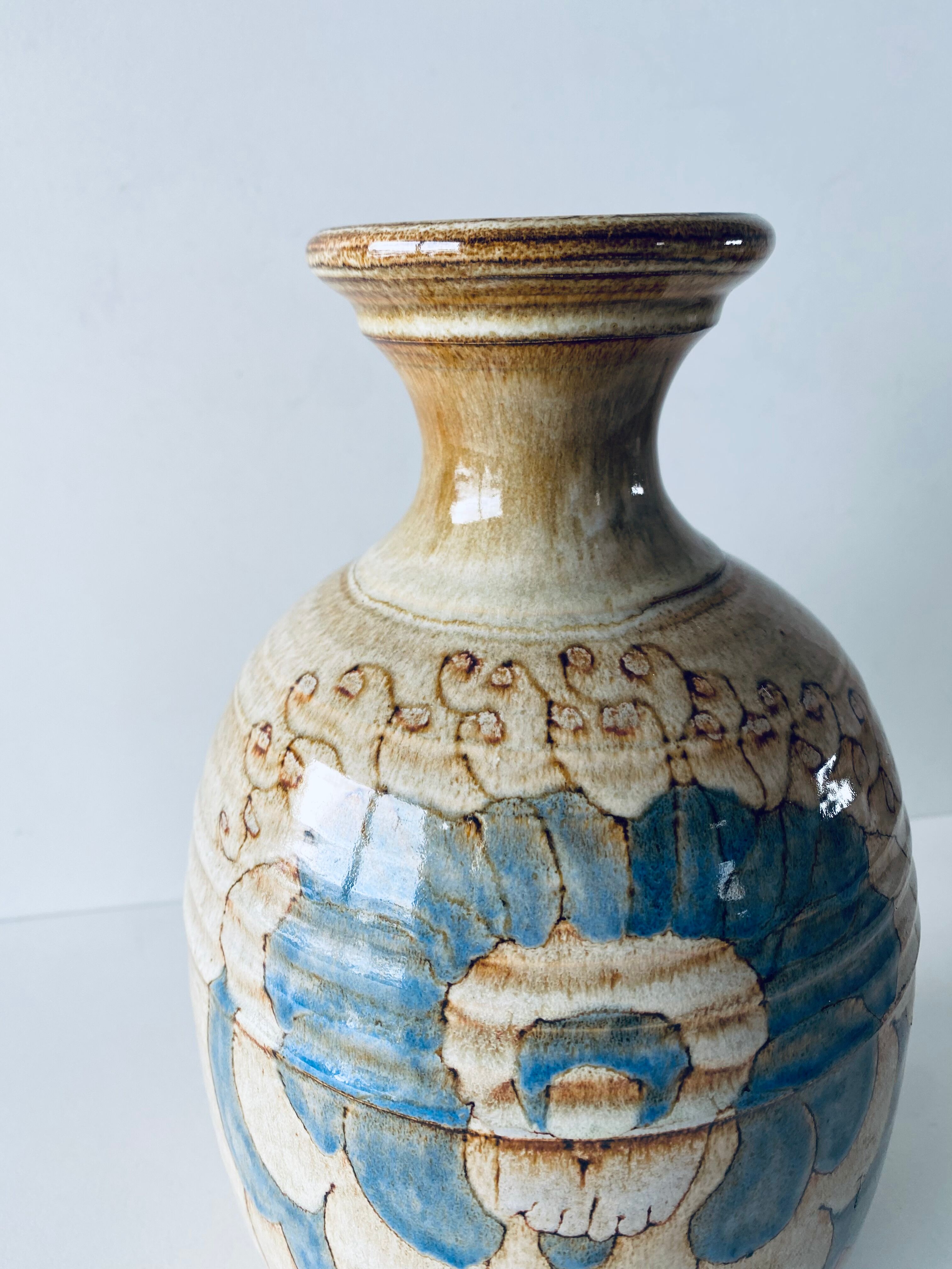 Ceramic vase signed Alain Fievet