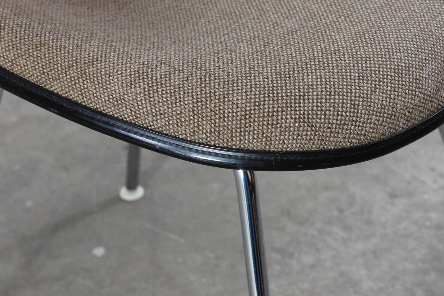 Vintage 4er Set Stühle Eames Vitra Miller Mid Century Design