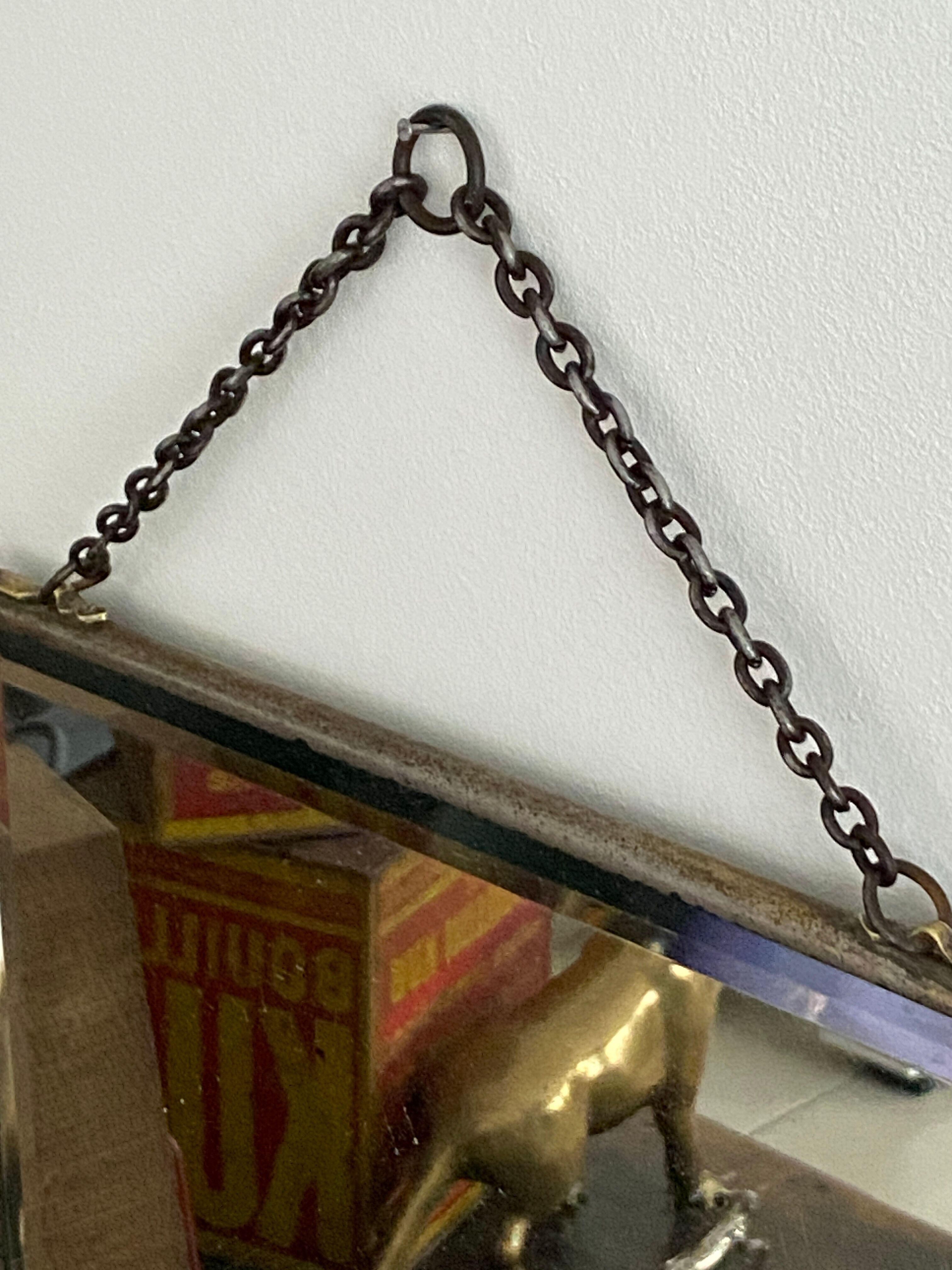 Barber mirror with chain 33 x 28 cm