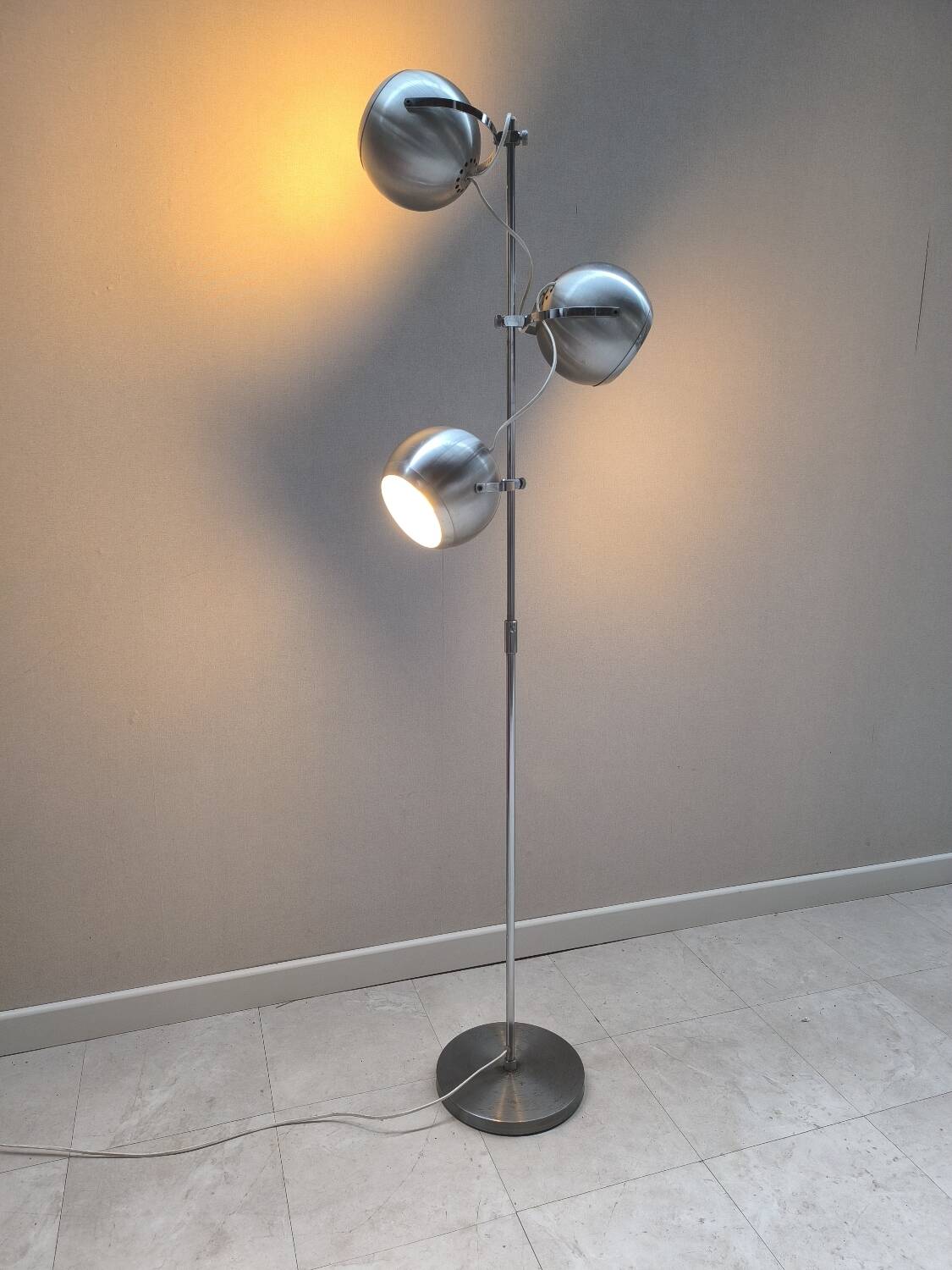Eyeball floor lamp by Aluminor, 1970s