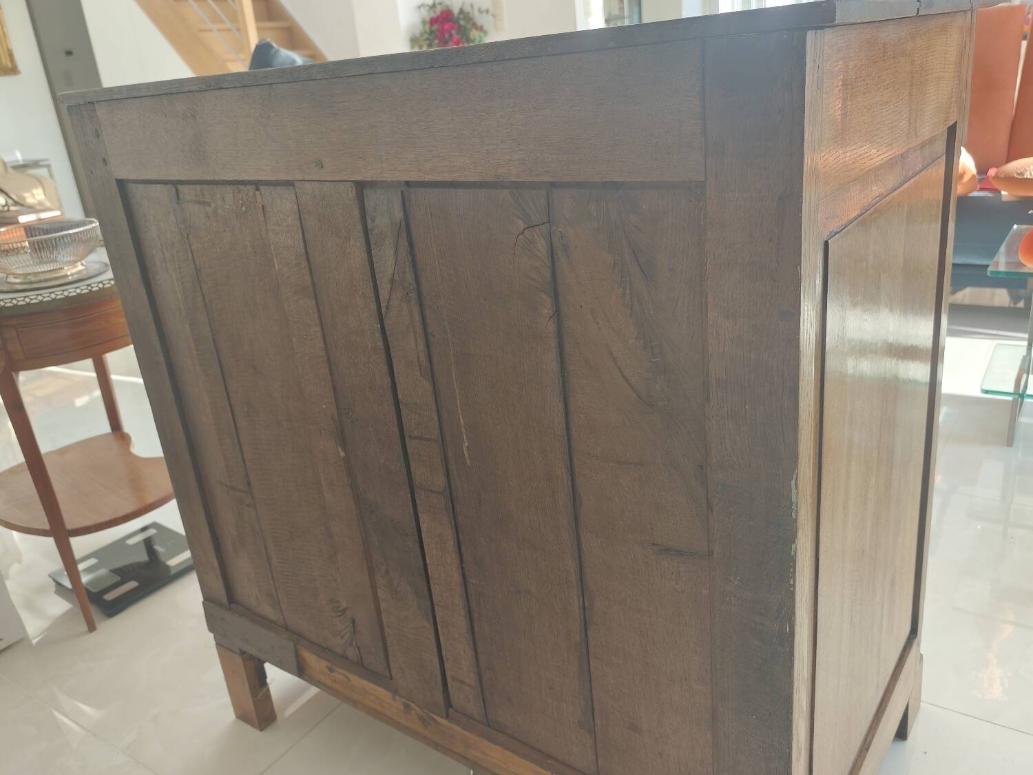 Parisian solid wood furniture