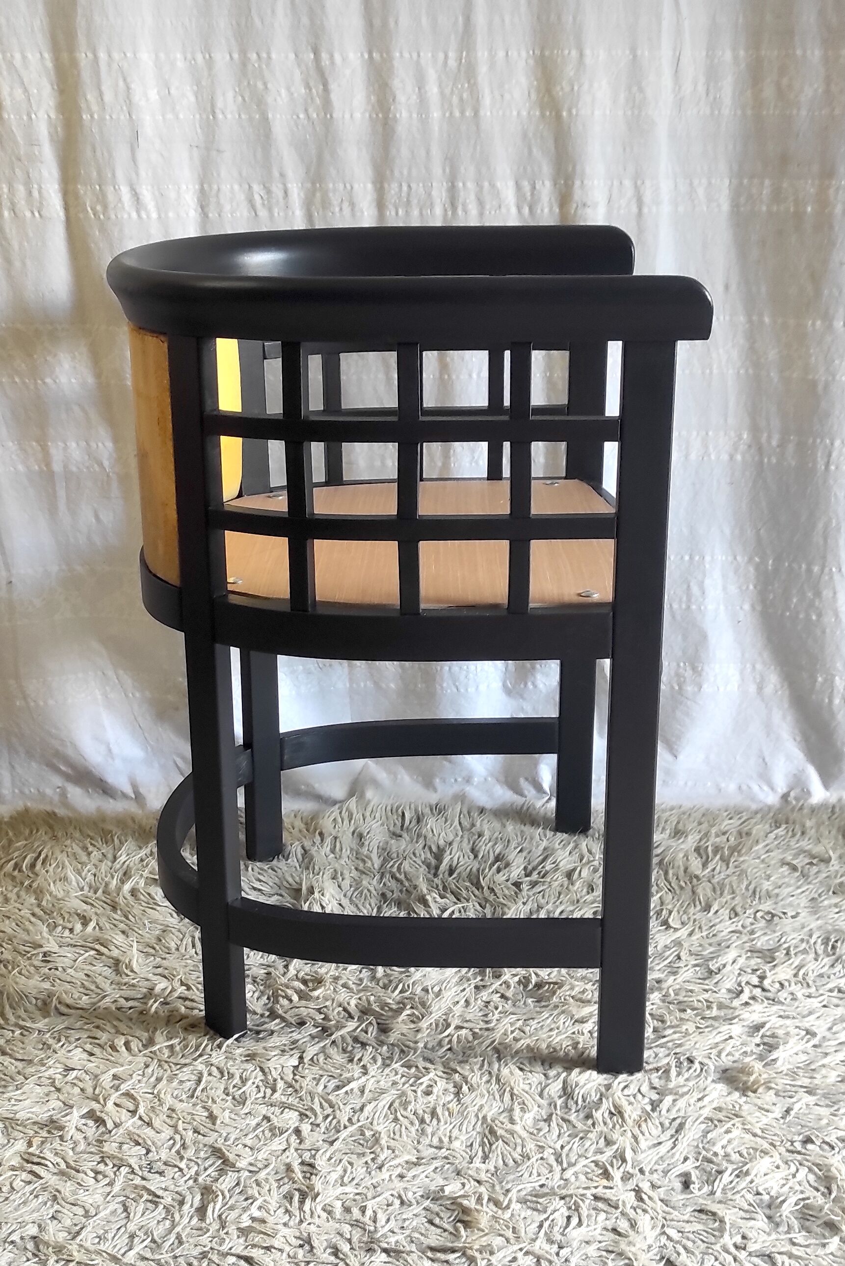 Art Deco Bauhaus style bentwood chair