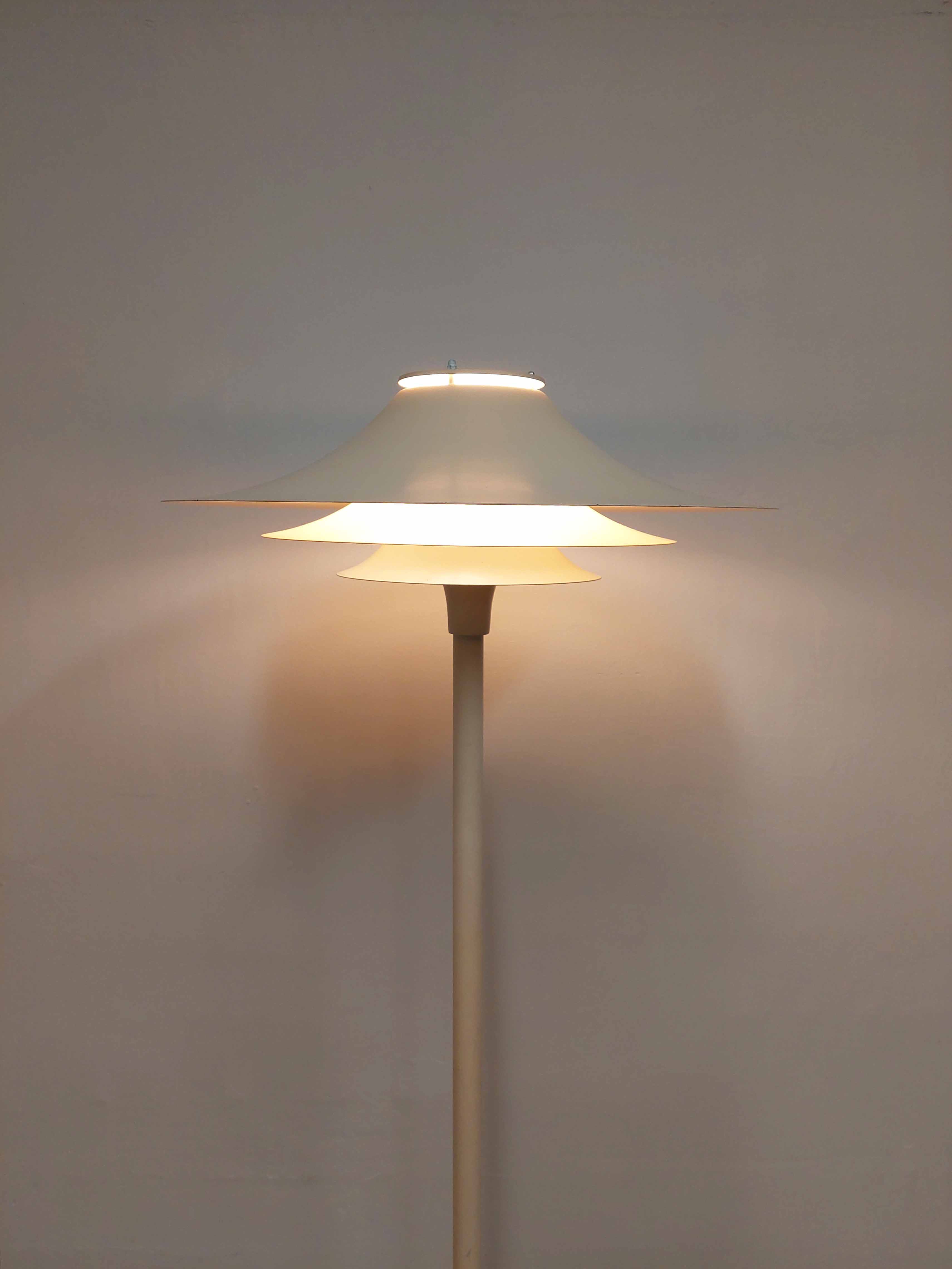 Adina floor lamp for Lyfa