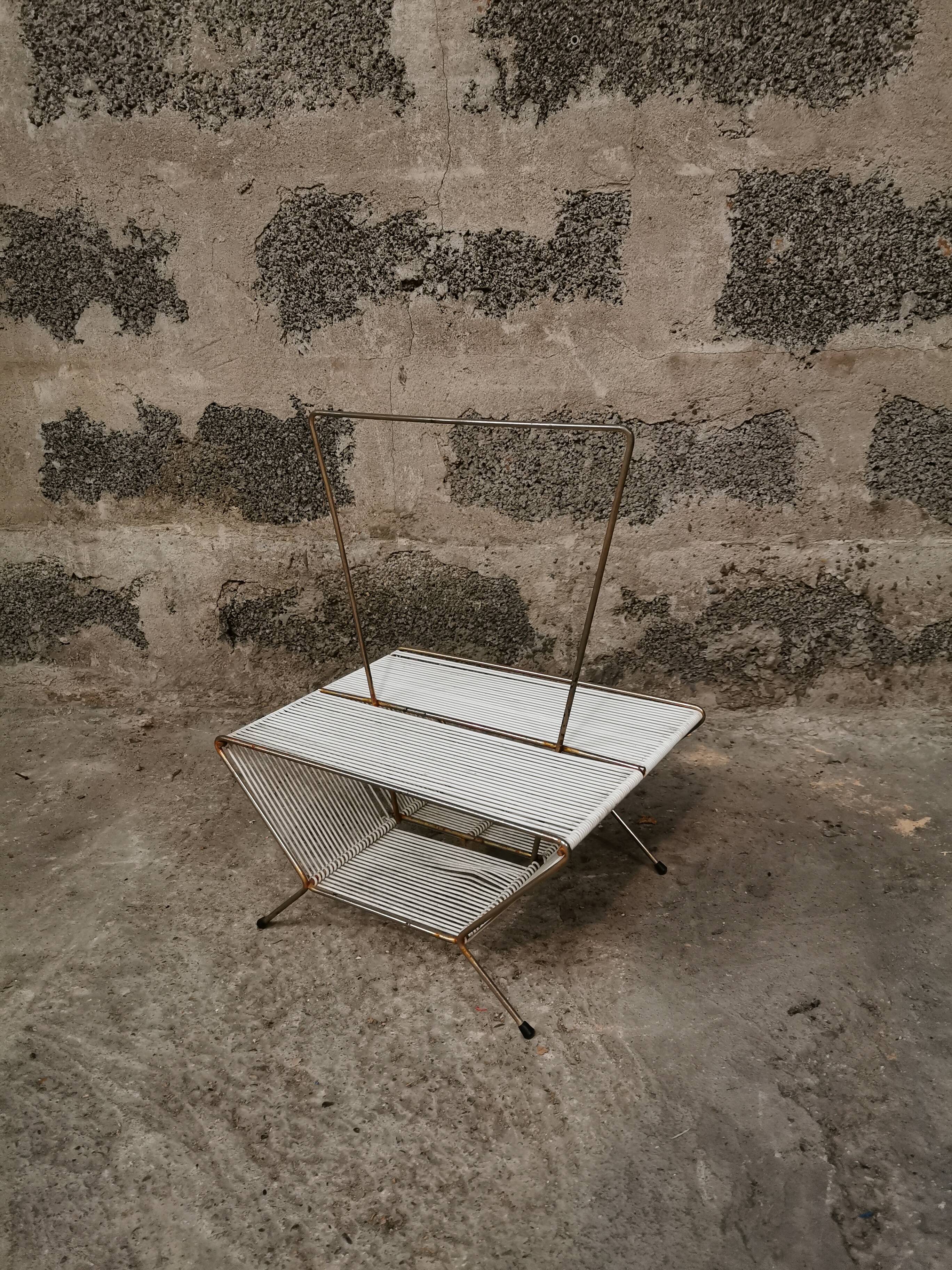 Vinyl holder scoubidou