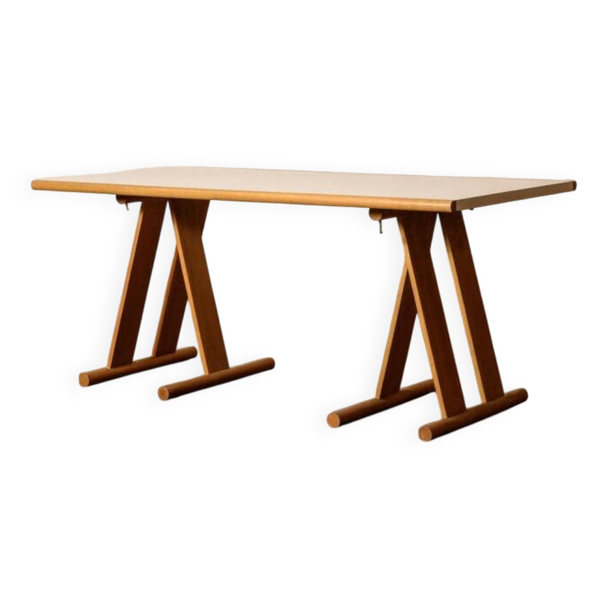 Trestle desk