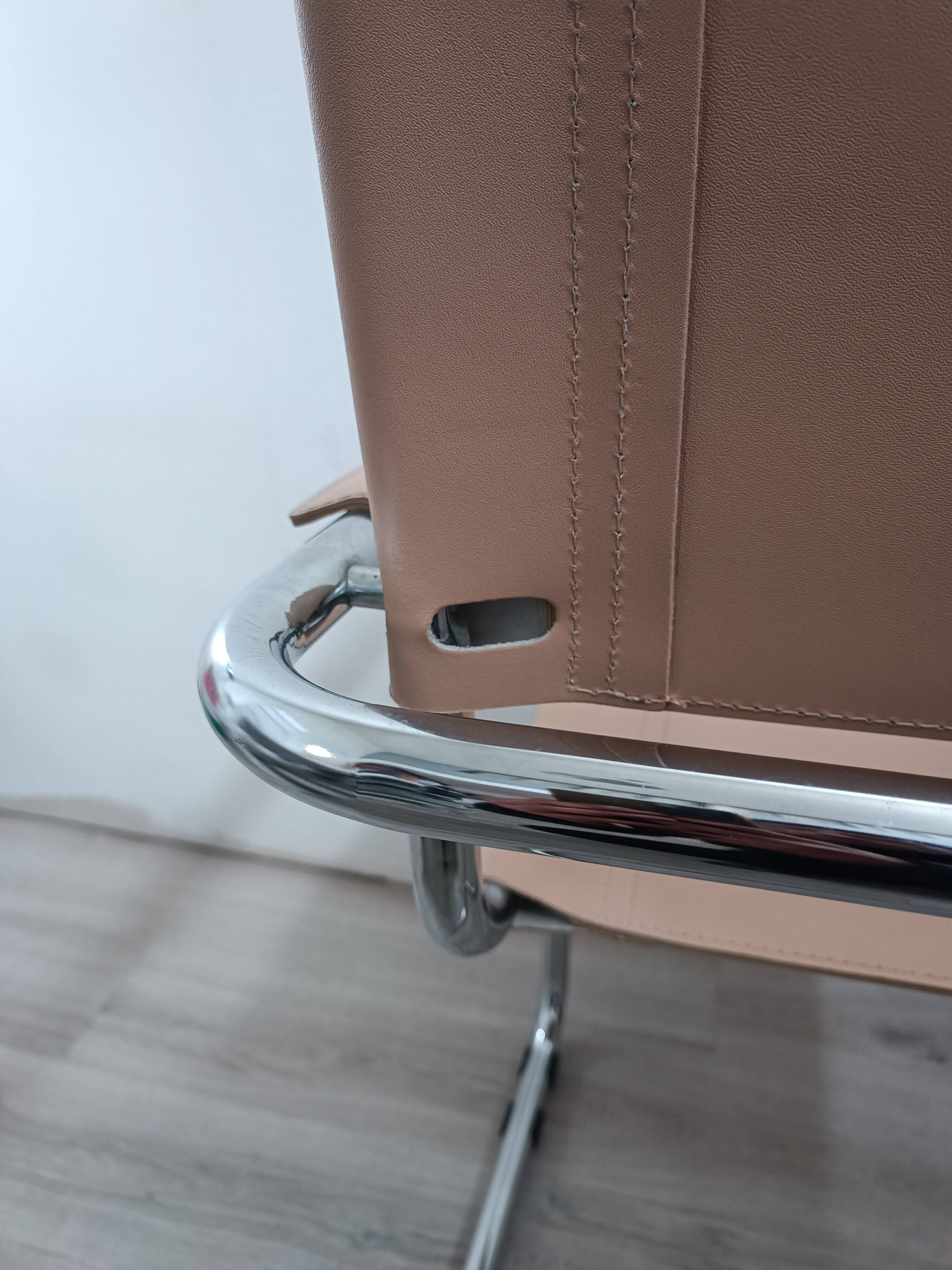 Fauteuil cantilever bauhaus Italy 1980s