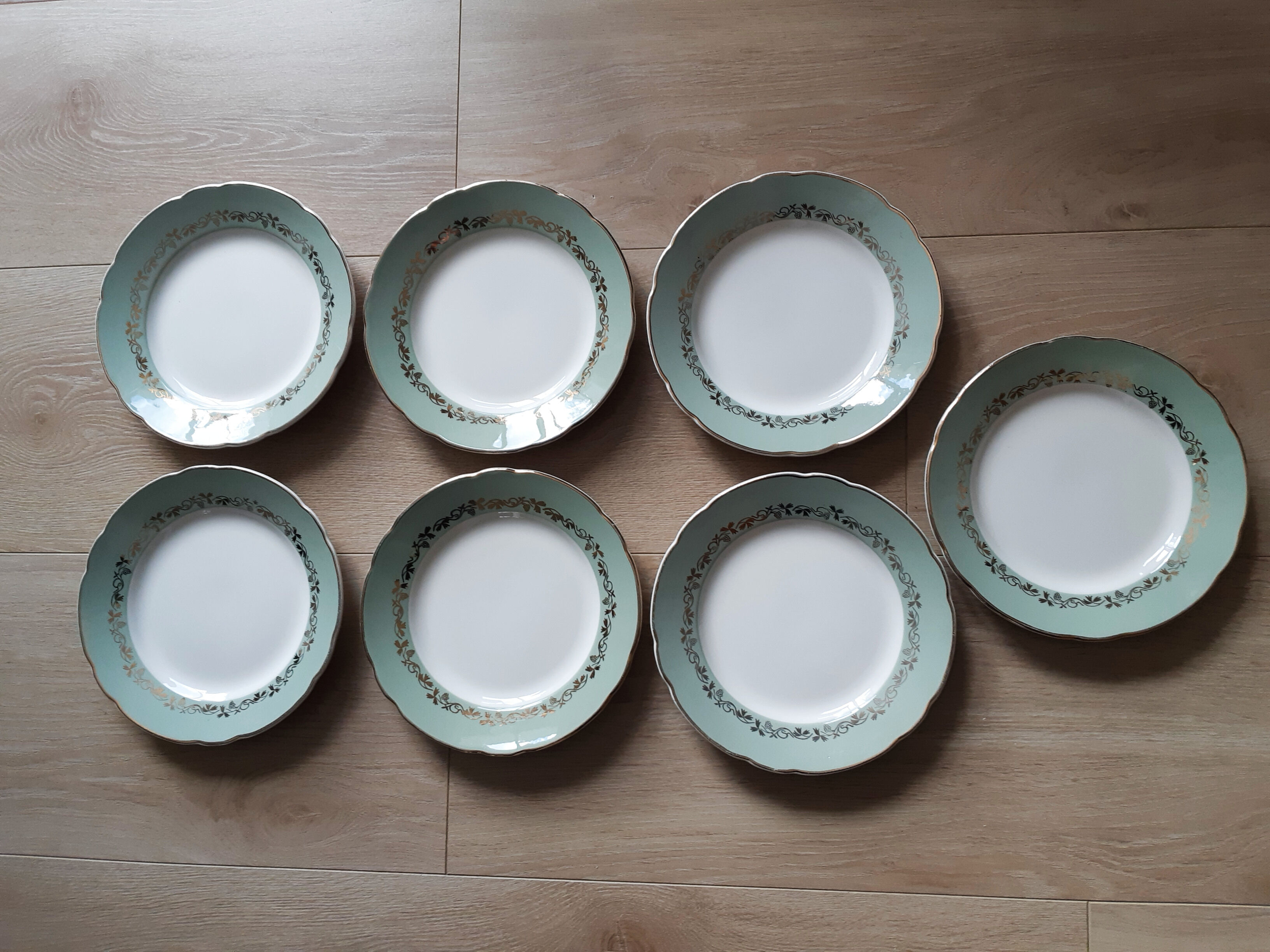 Set of 7 dessert plates "Mettlach", from Villeroy and Boch, vintage