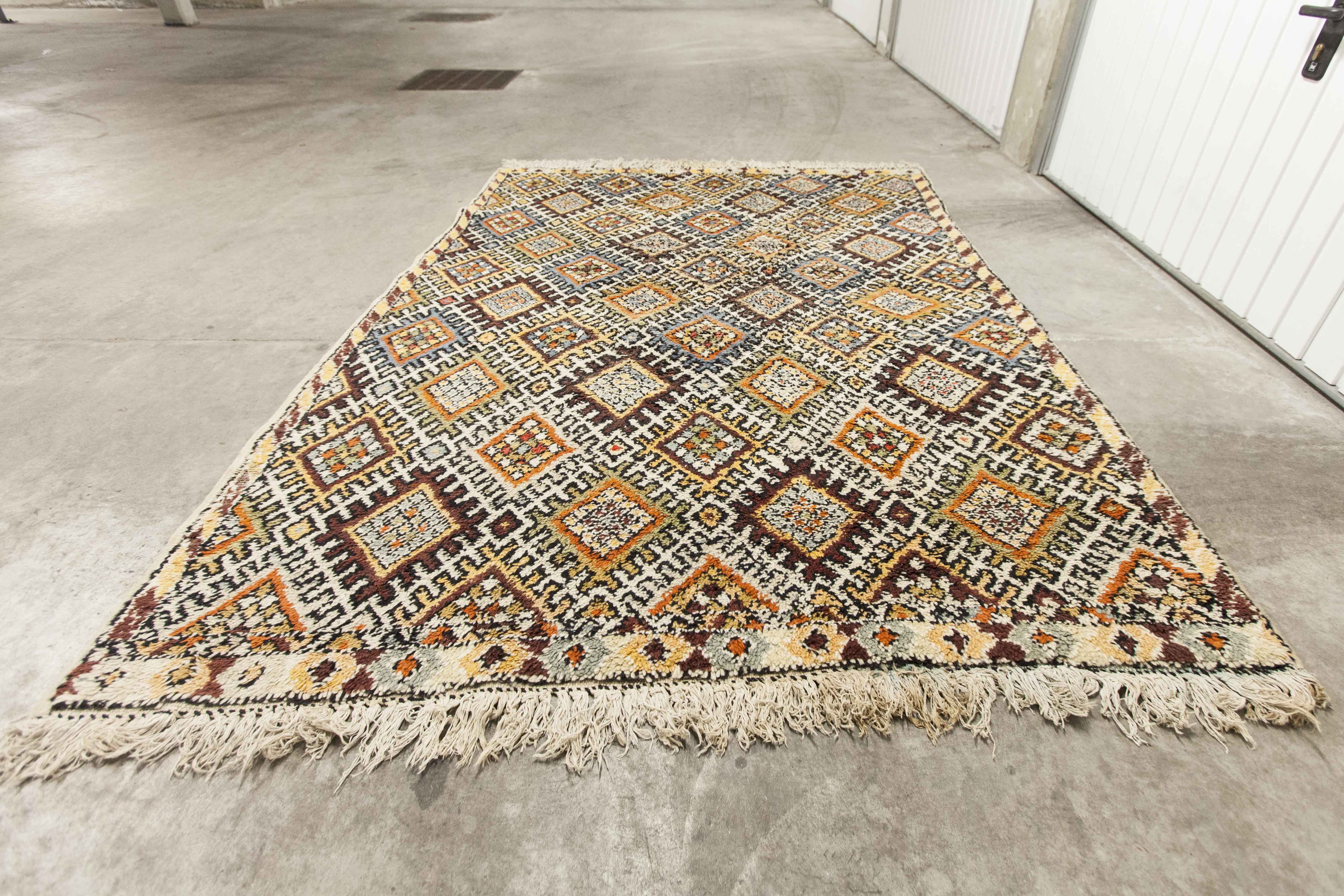 Berber carpet 243x176cm August 1960