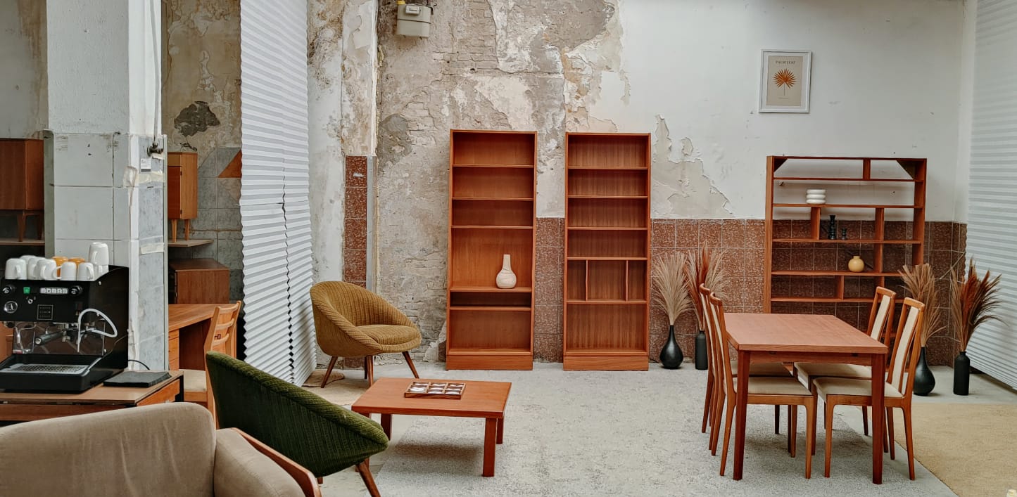 Mid century highboards