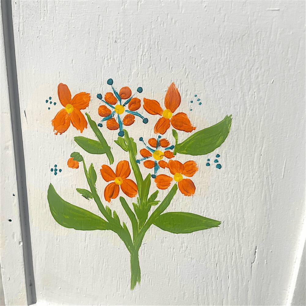 Portugese Olaio wooden hand-painted planter box