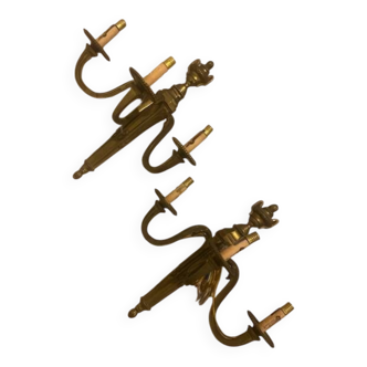 Pair of gilt and chiselled bronze wall lights with 3 lights - Louis XVI style