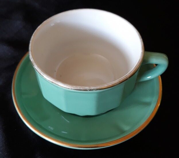 Duo of cups and saucers with his bed pitcher - 90s