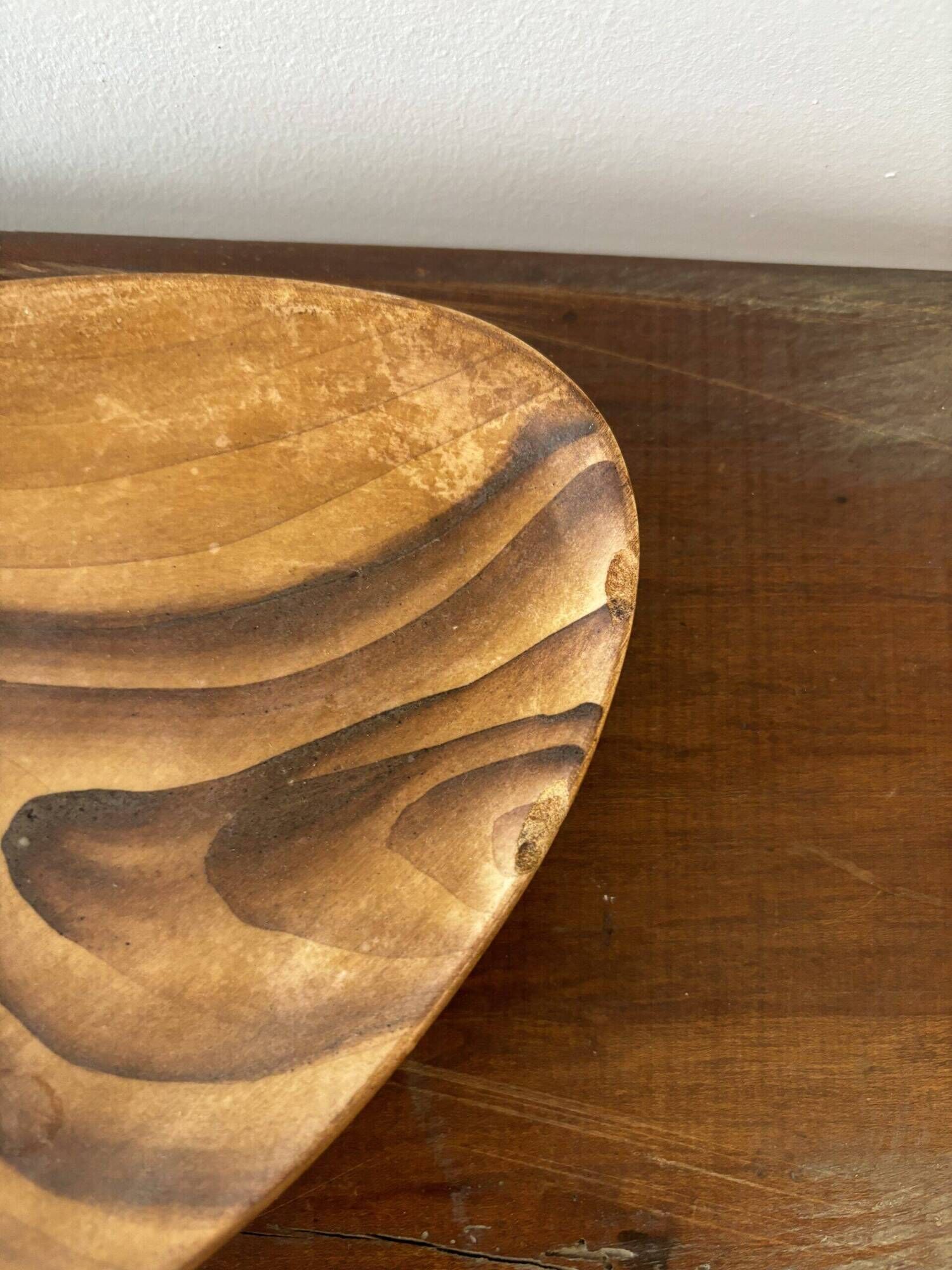 Set of ceramic bowls resembling wood