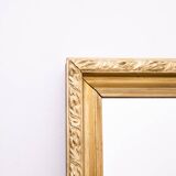 Miroir en bois doré