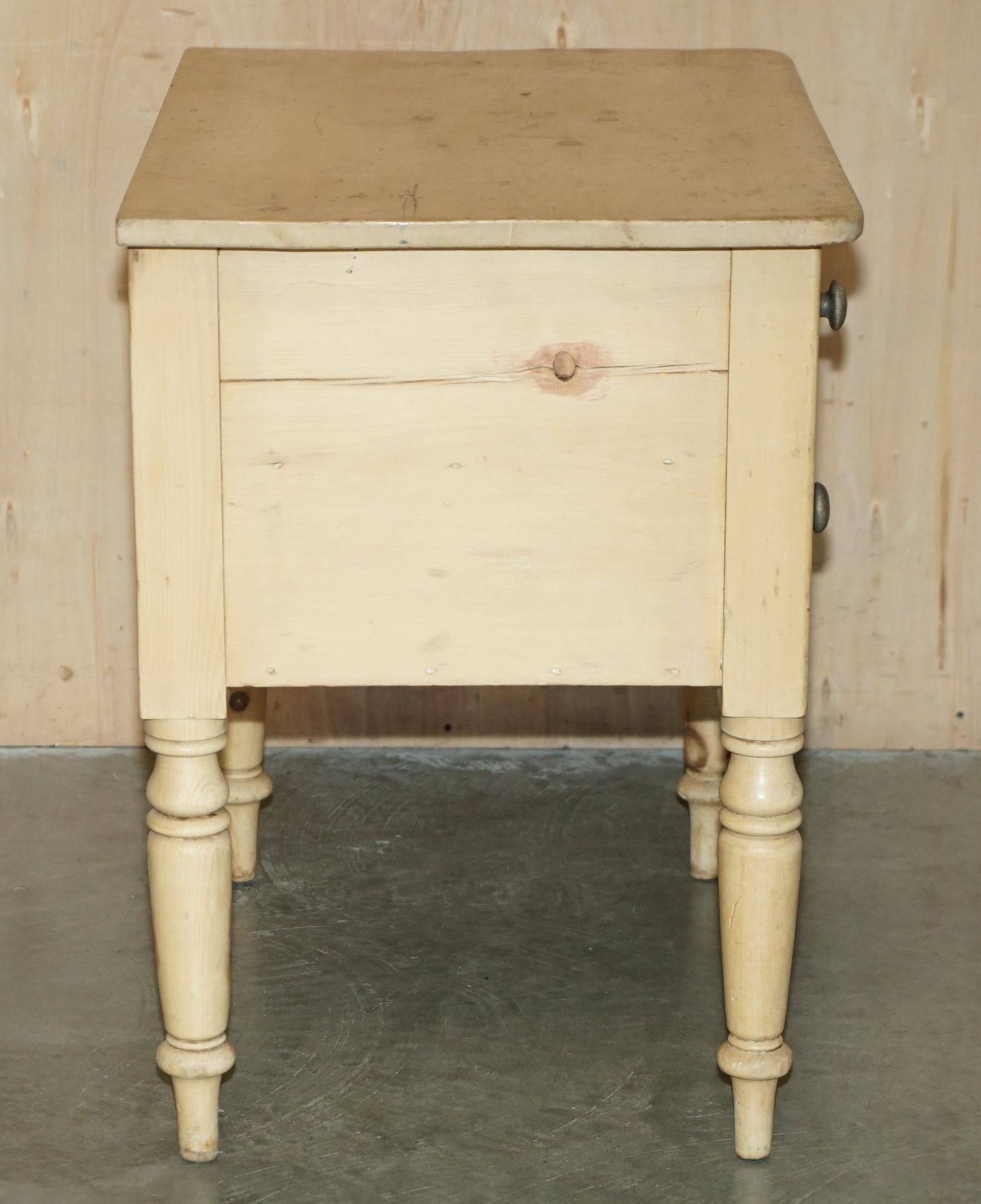 Buffet en pin, Géorgiens Circa 1800