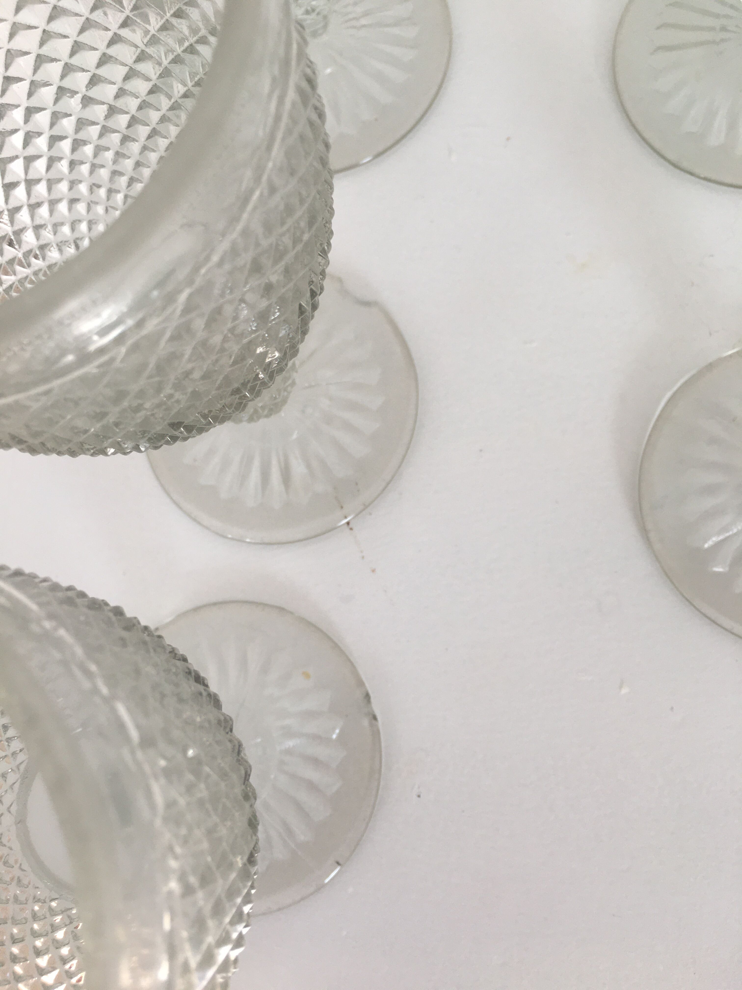 Transparent diamond tip walking glasses