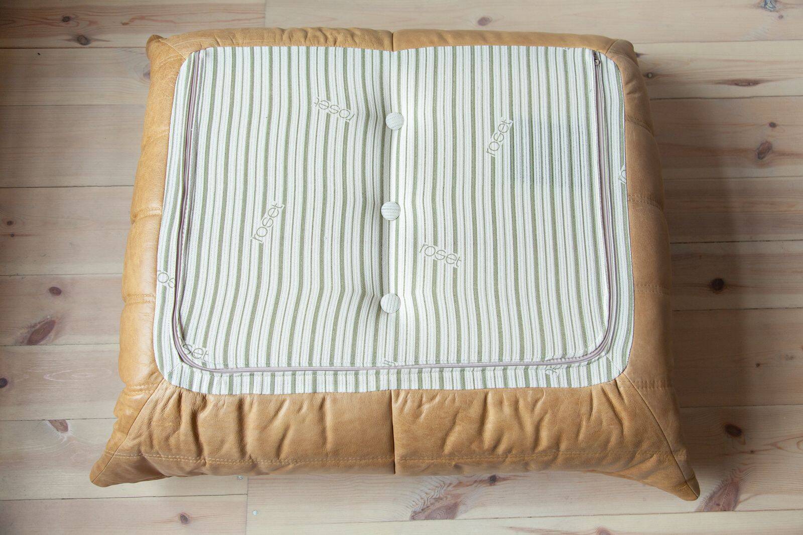 3-seater sofa and Togo pouf