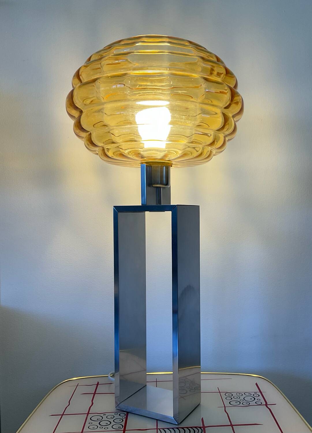 Vintage lamp in amber glass and aluminum