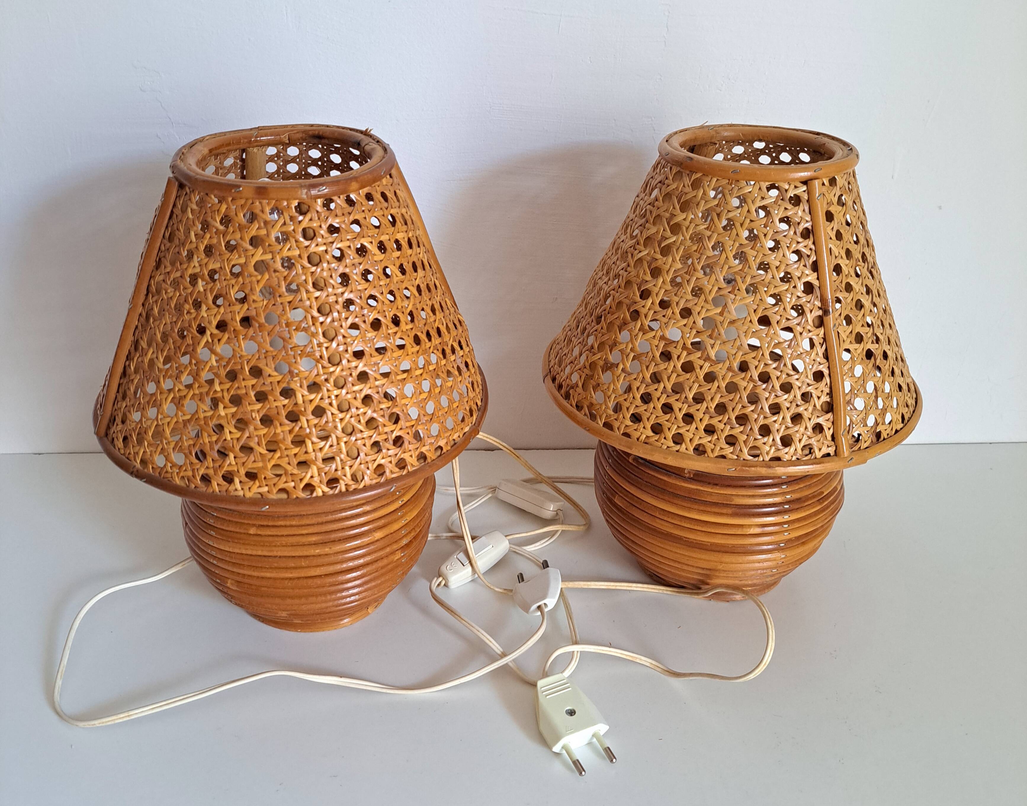 Paire lampes de chevet  cannage
