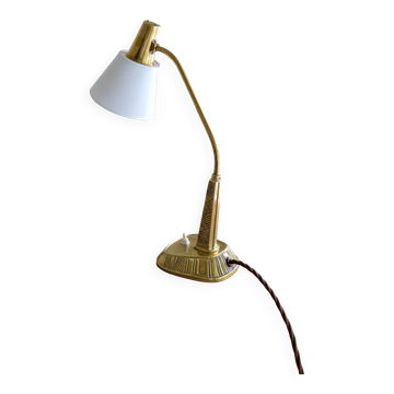 Table lamp in brass E1139 by Sonja Katzin for ASEA, Swedish design 1940.
