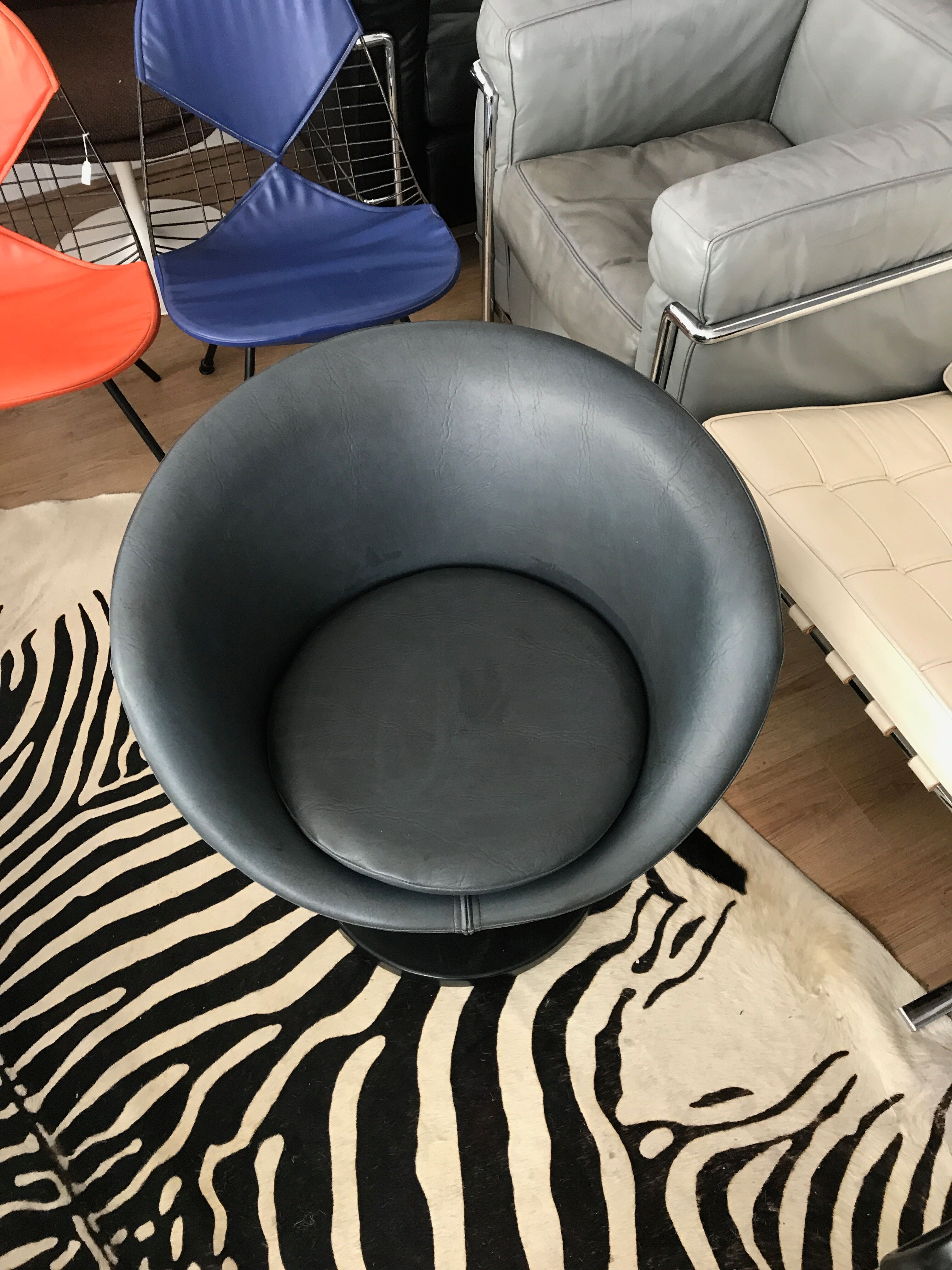 Luna ball armchair by Pierre Guariche circa 1960