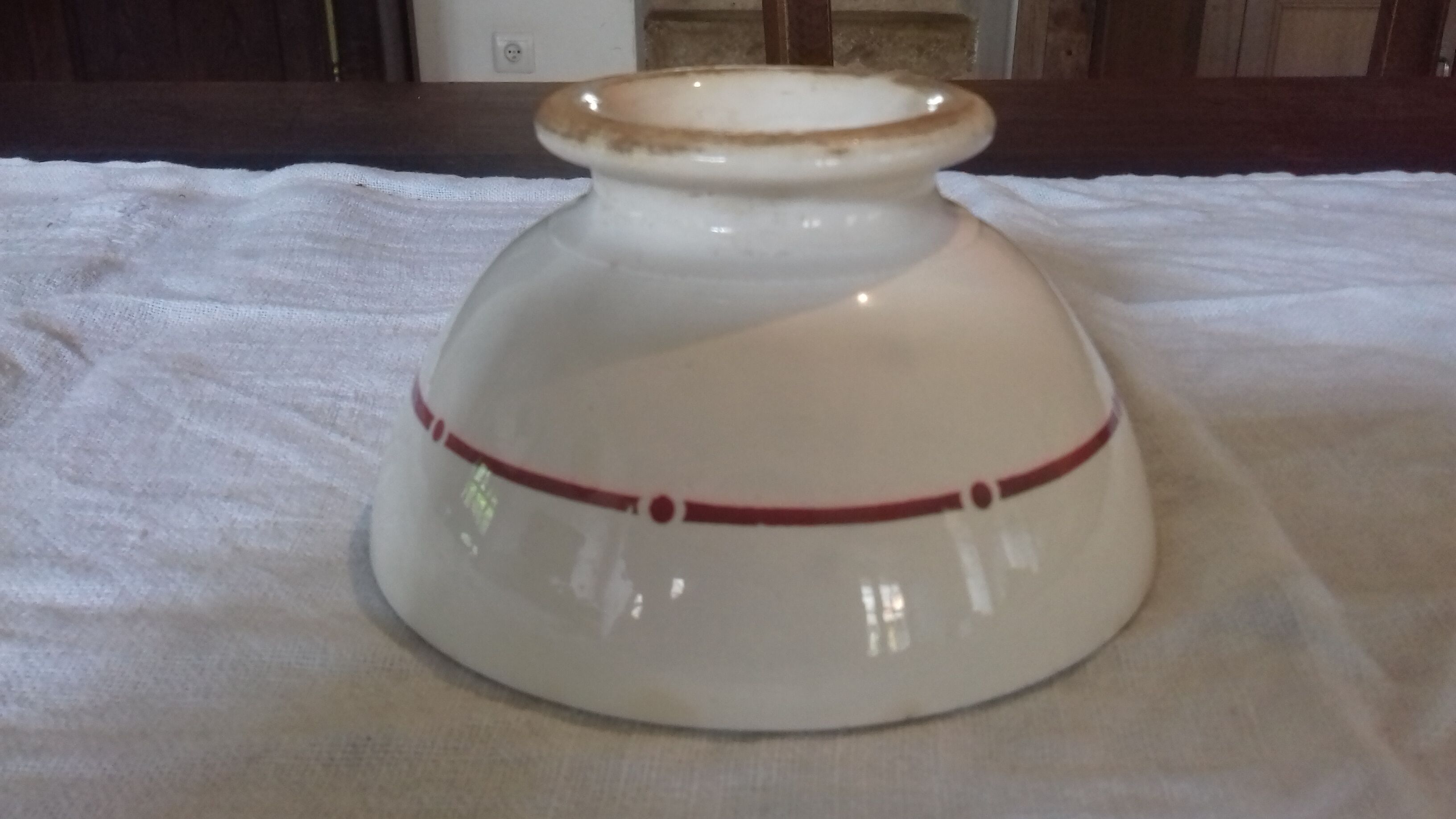 old bowl of brand digoin sarreguemines