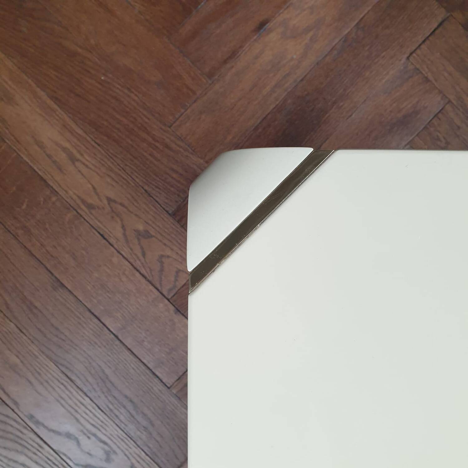 Vintage side coffee table / end table from the 70s / 80s