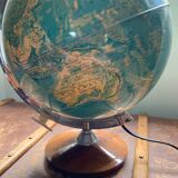 Globe vintage éclairé pied en bois monture argenté déco bureau ancien