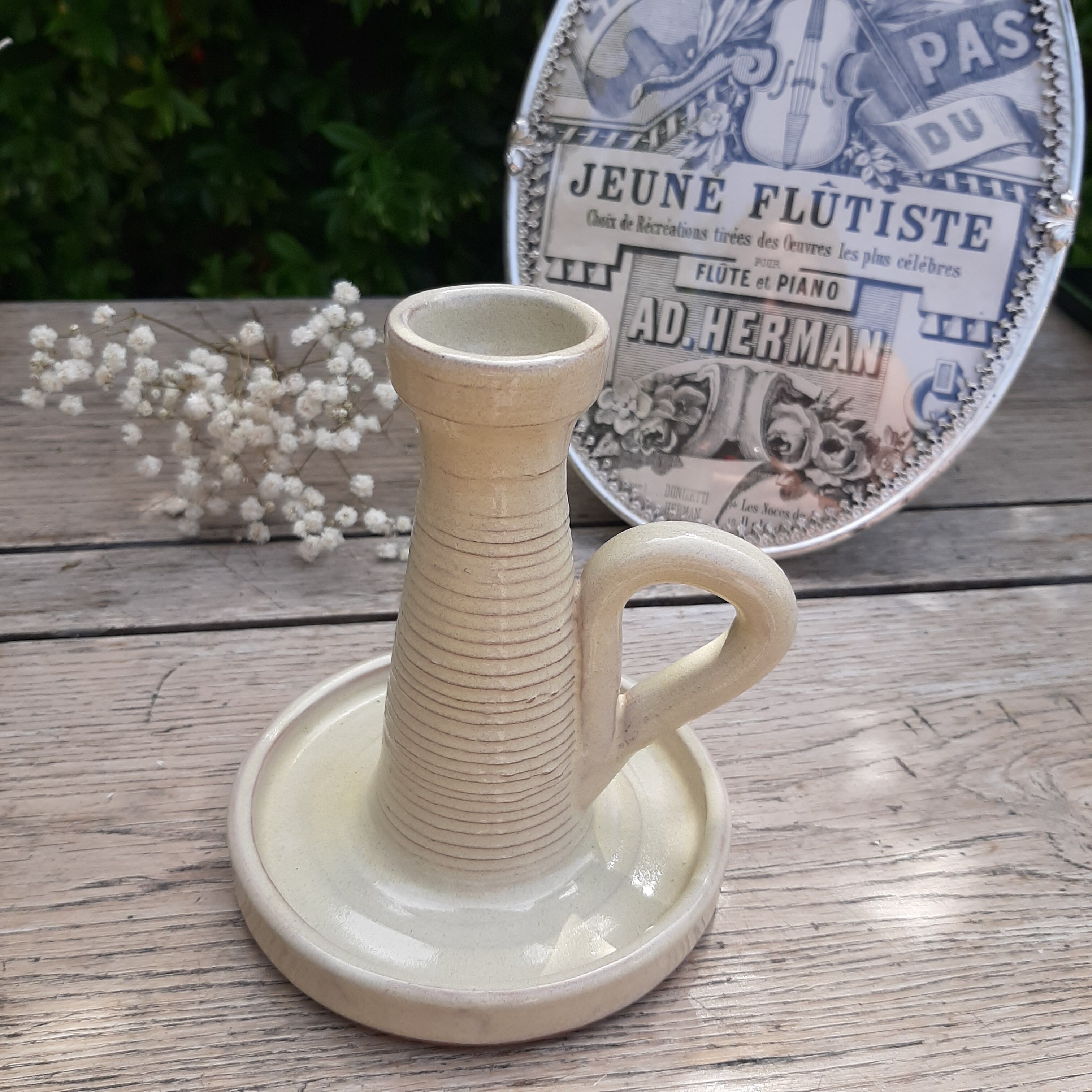 Glazed glazed stoneware candle holder