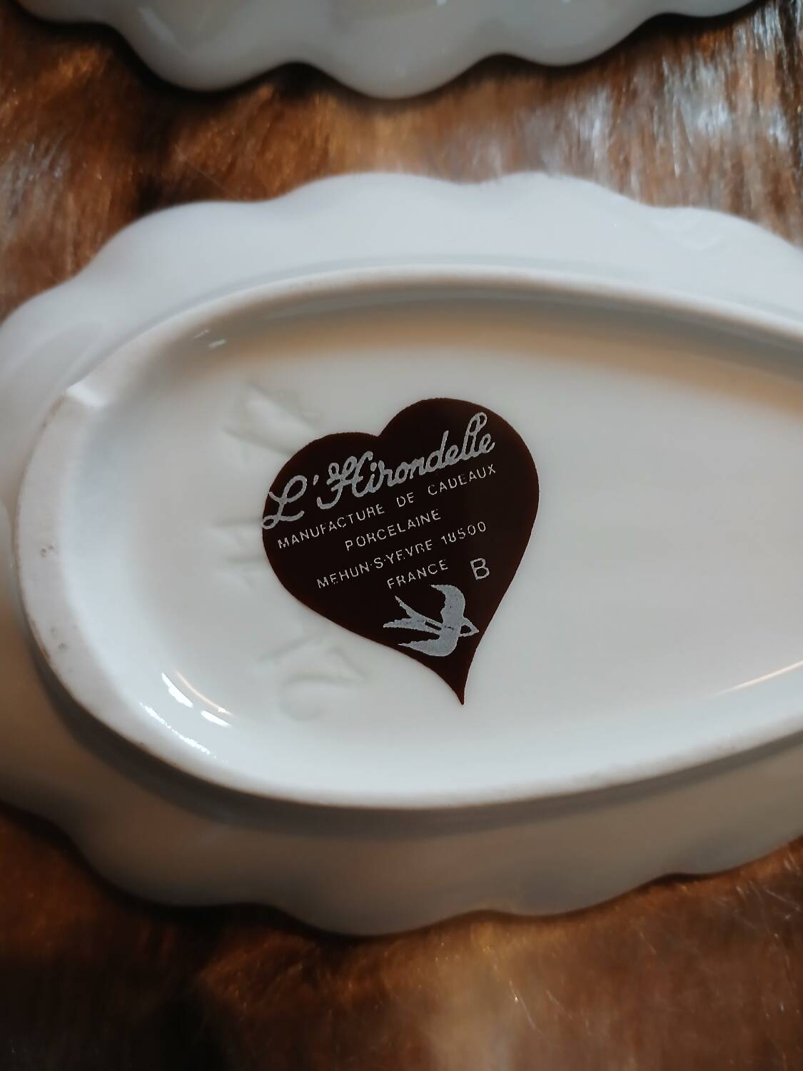 6 antique avocado cups