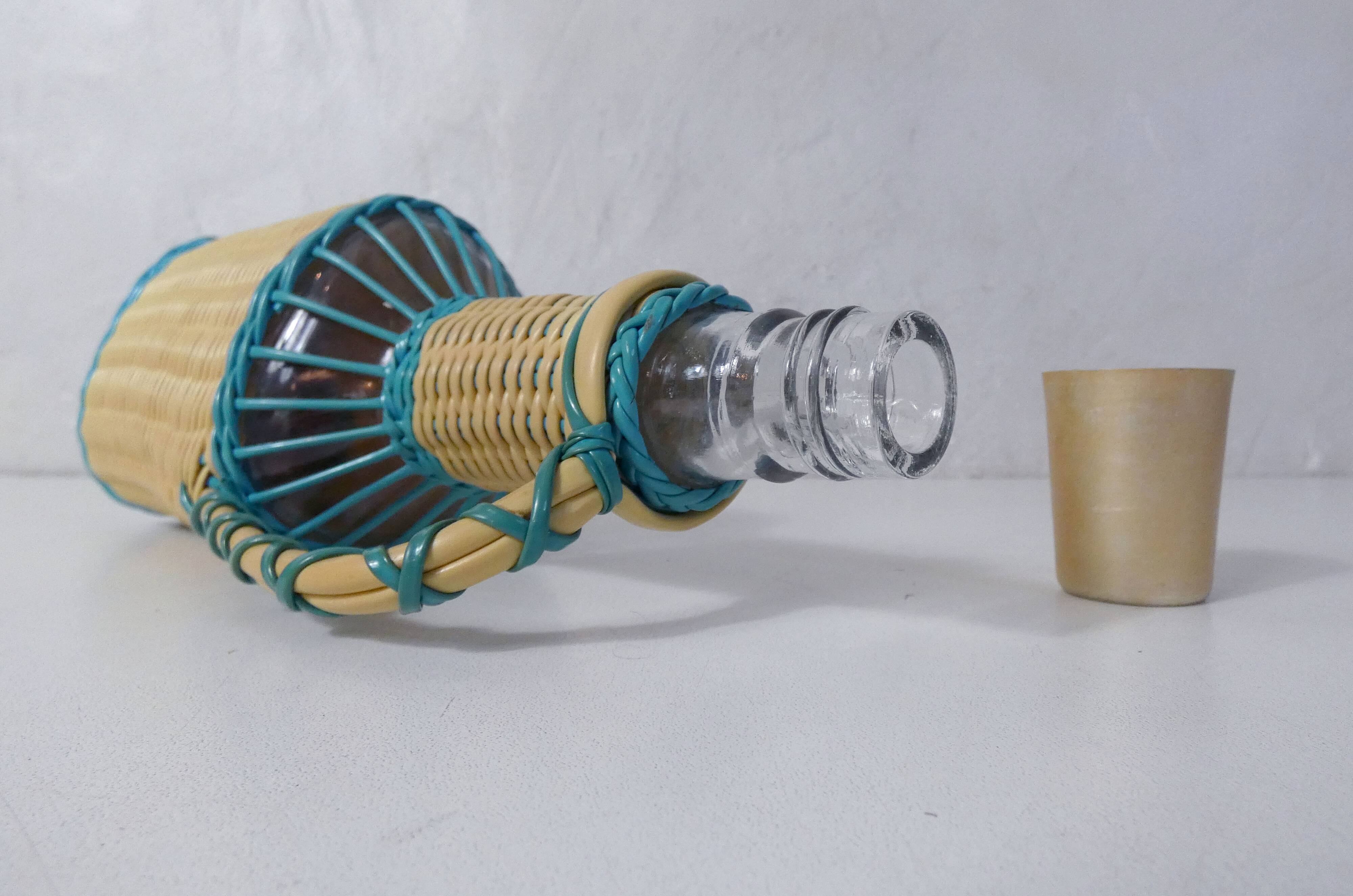 Vintage scoubidou bottle