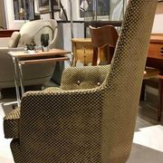 Fauteuil boutonné du milieu du siècle avec pieds en métal