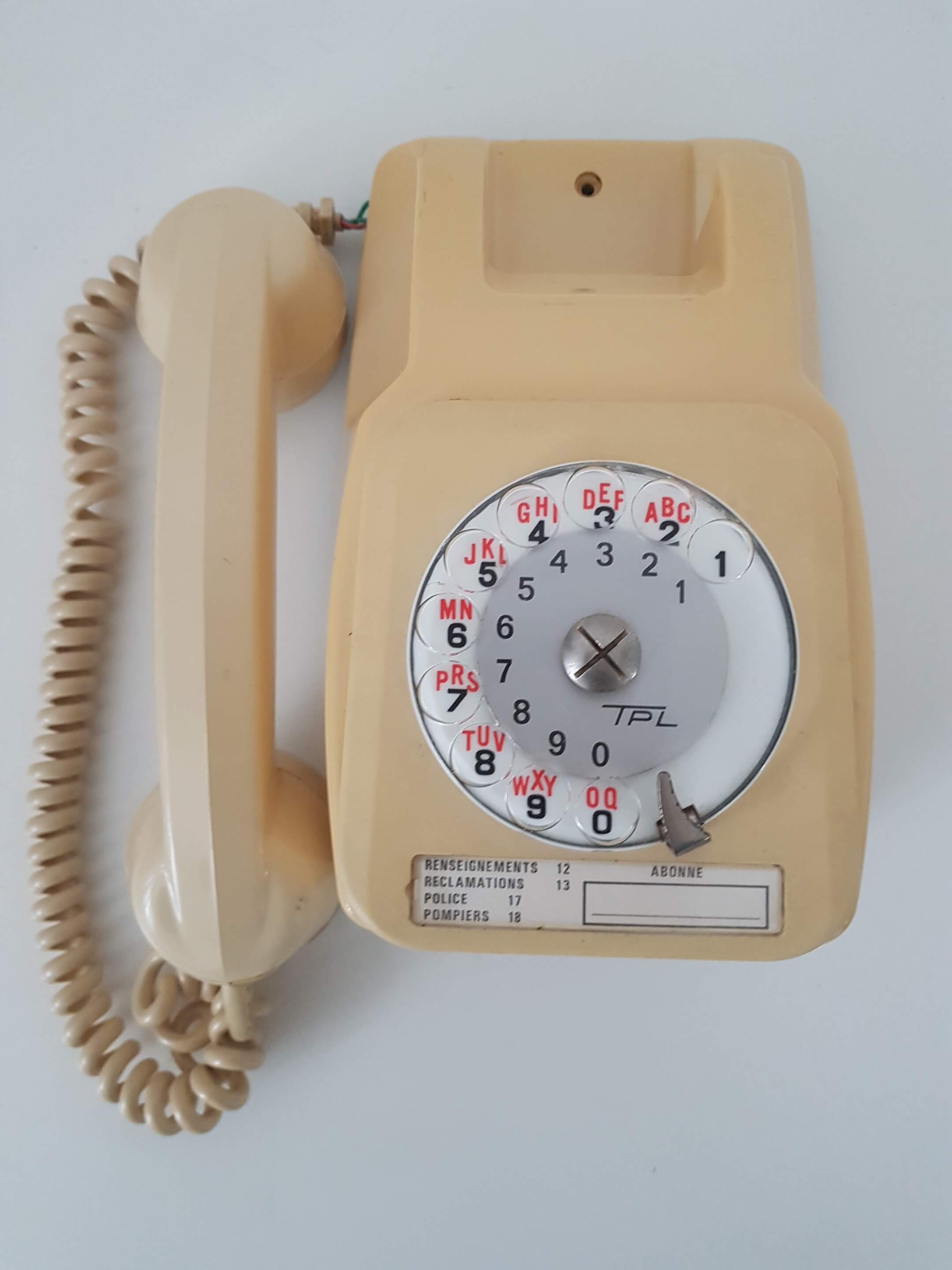 Vintage 80s wall phone