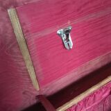 suitcase of leather with labels of palaces