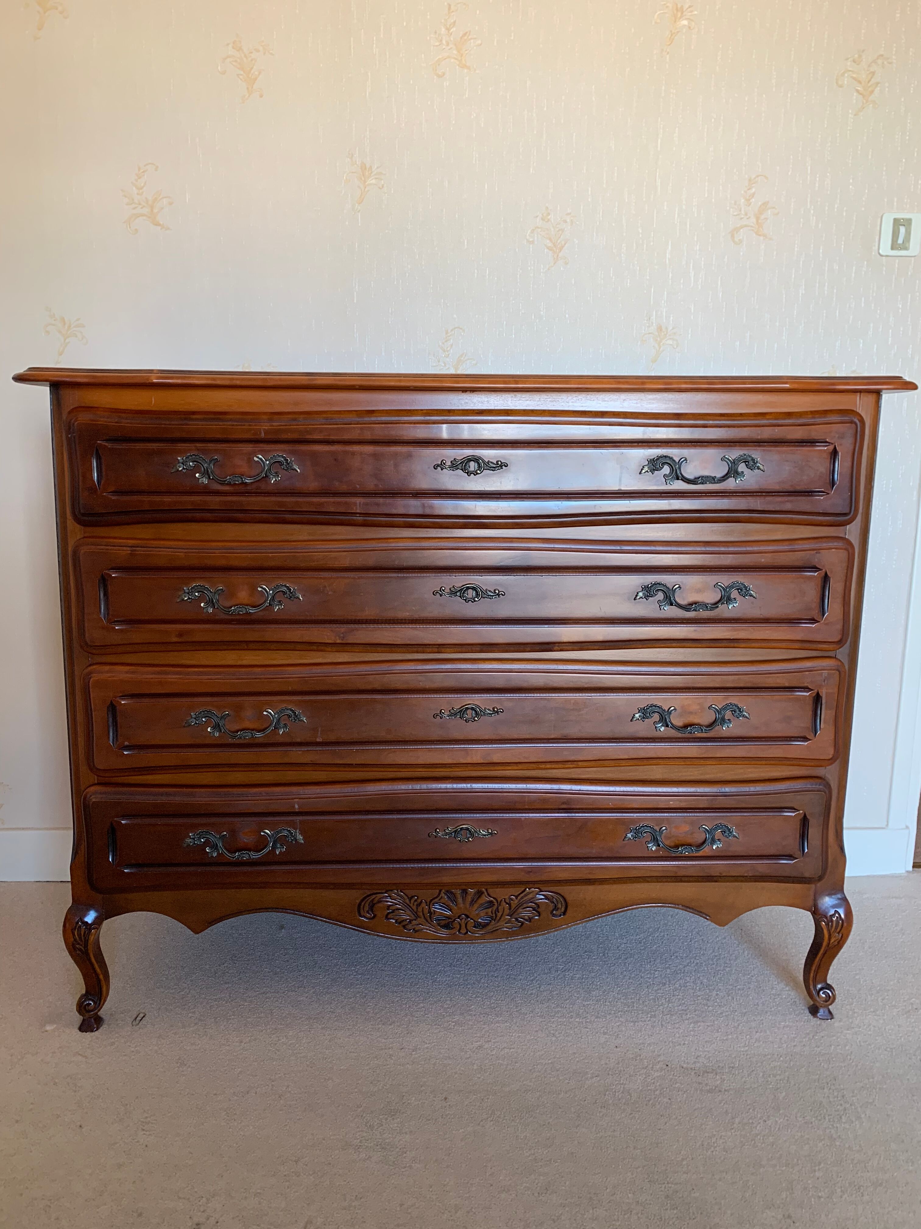 Louis XV style chest of drawers